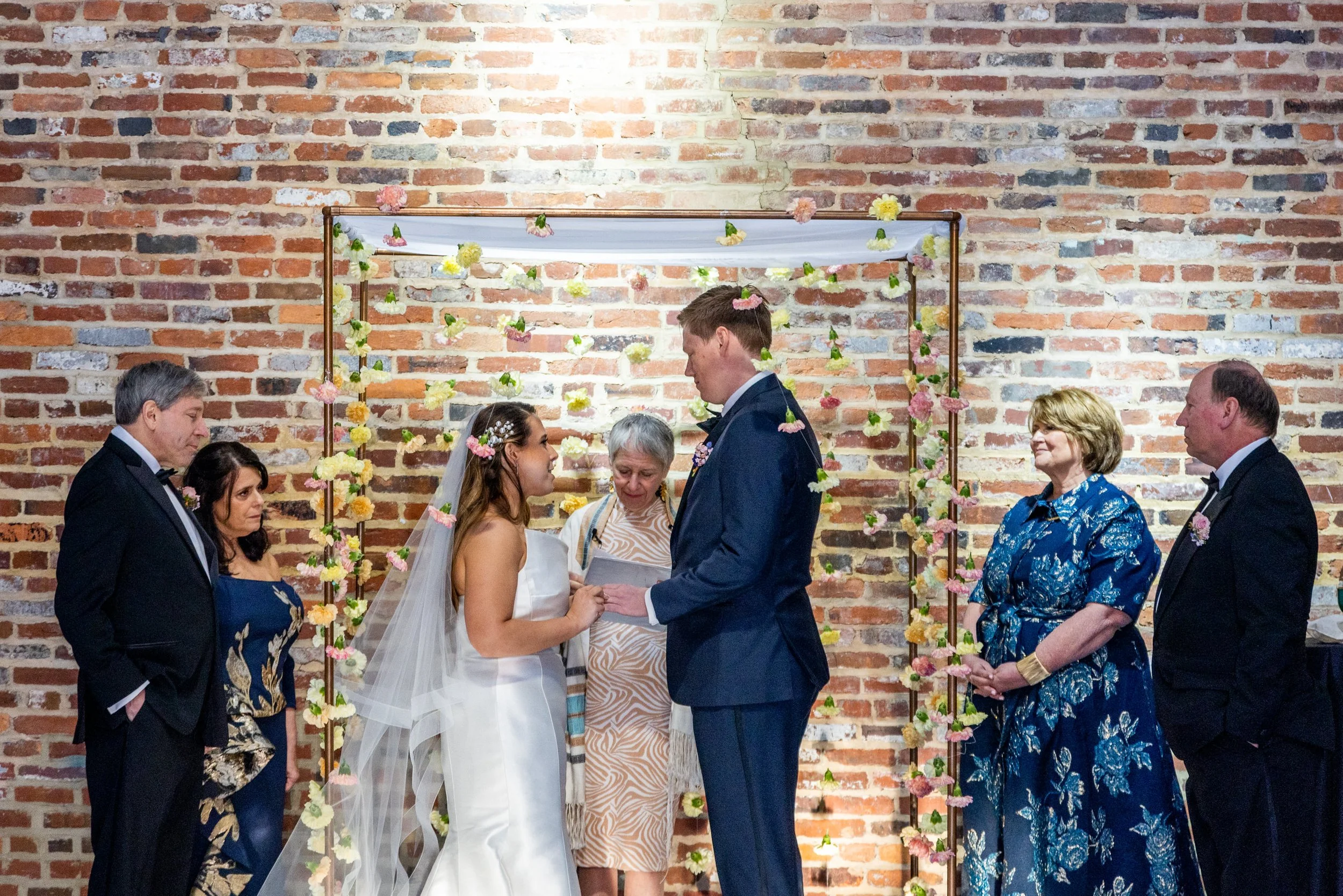 American_Visionary_Museum_Baltimore_Wedding_Allison&Dan_Ceremony-0403.jpg