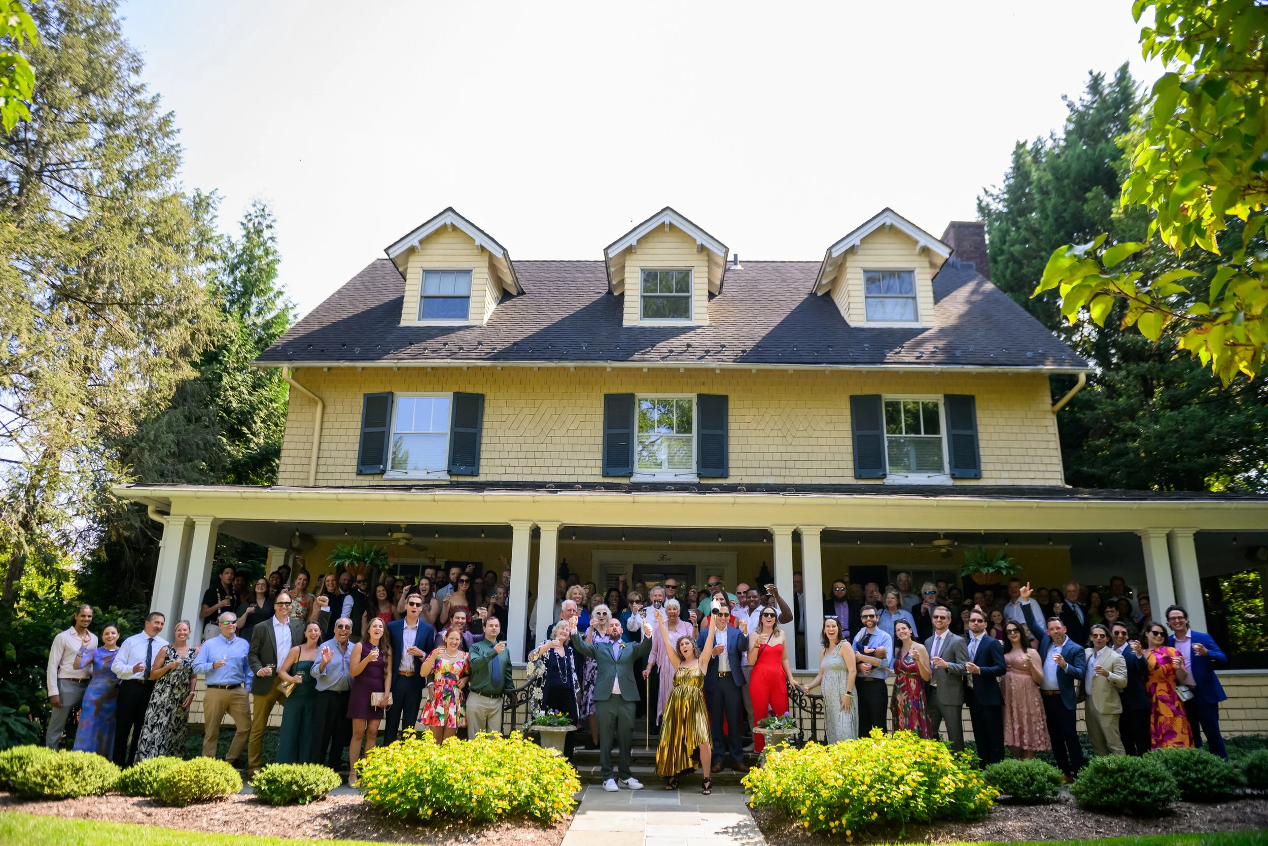 Backyard-Baltimore-Wedding-Family-Portraits-Taryn-and-Evan-7296.jpg