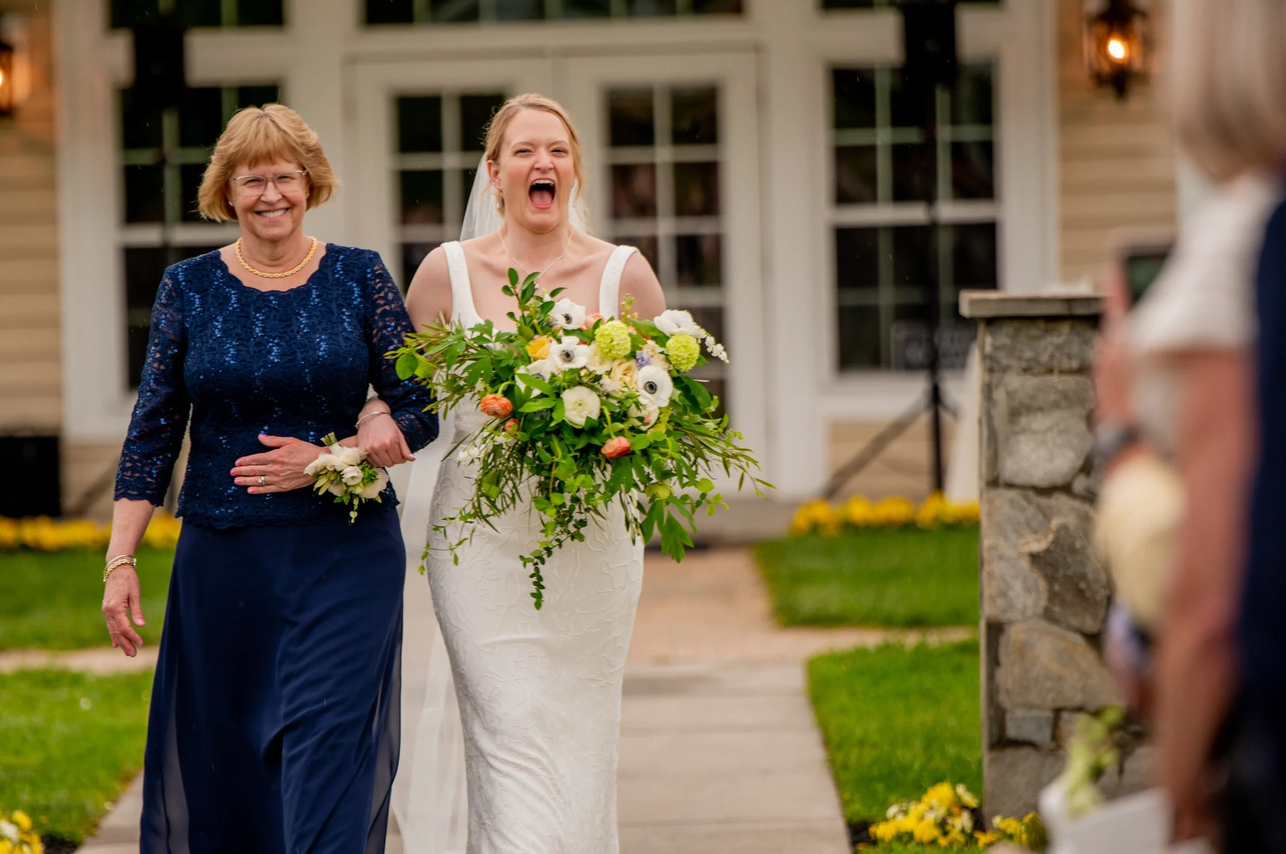 Springfield_Manor_Wedding_Sarah&Kevin_Outdoor_Ceremony-0701.jpg