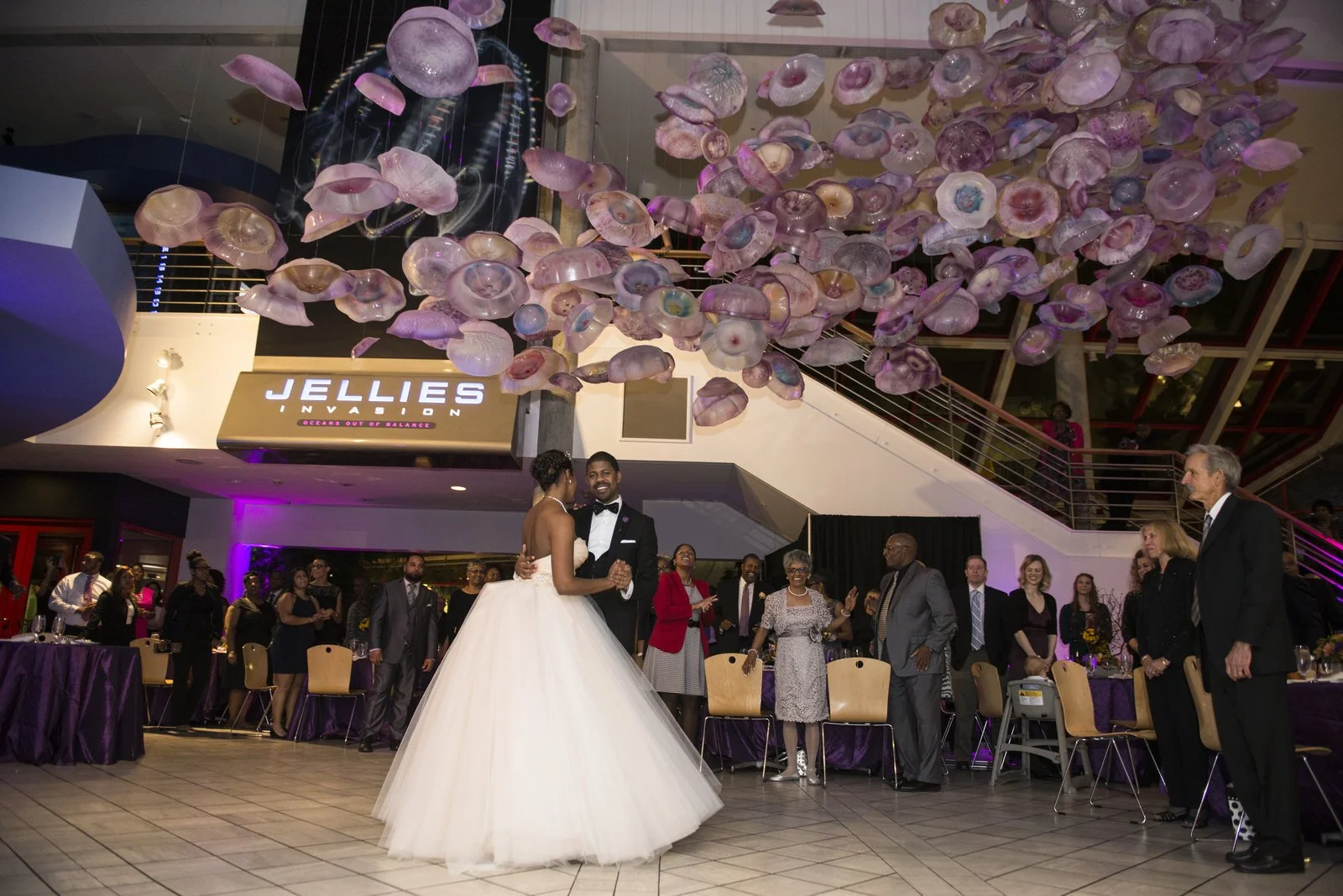 BaltimoreAquariumWedding-L'Oreal&Jeff1192.jpg