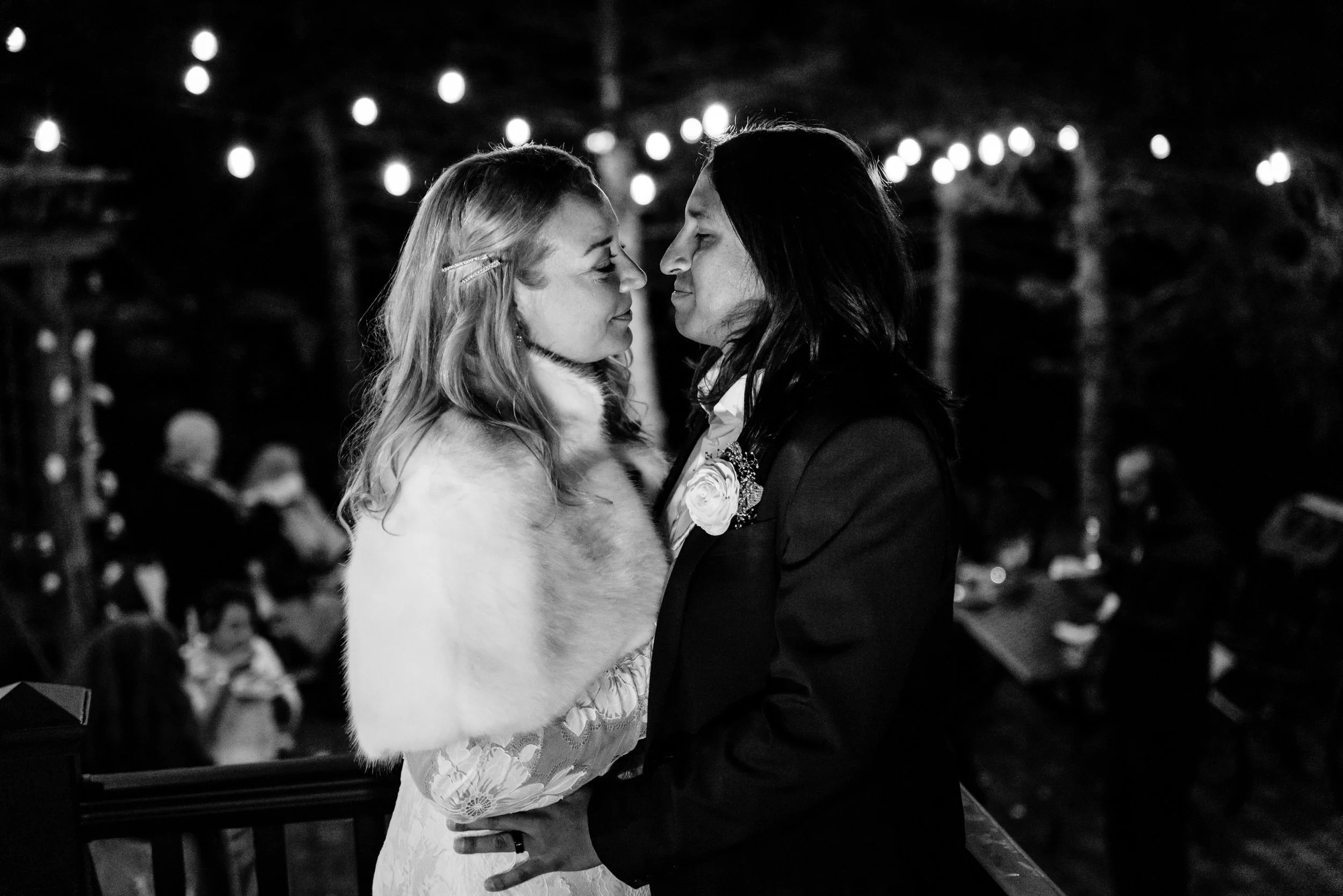 Backyard_New_York_Elopement_Jess&Chris_Dance_Party-8829.jpg