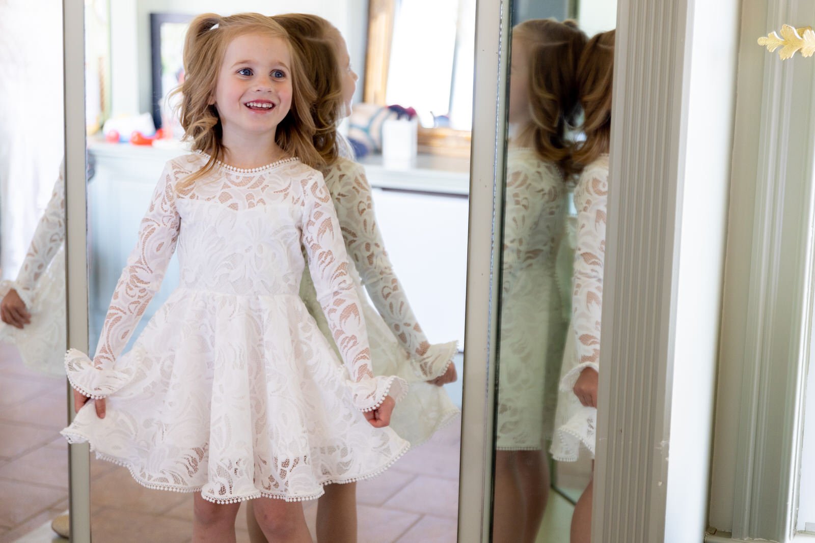 Green_Meadows_Farm_Wedding_Faith&Danny_Getting_Ready-9141.jpg