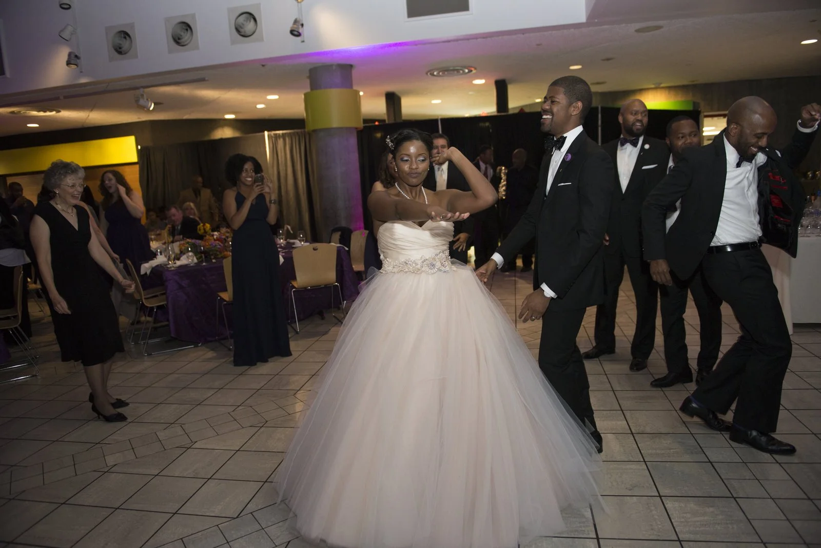 BaltimoreAquariumWedding-L'Oreal&Jeff1416.jpg