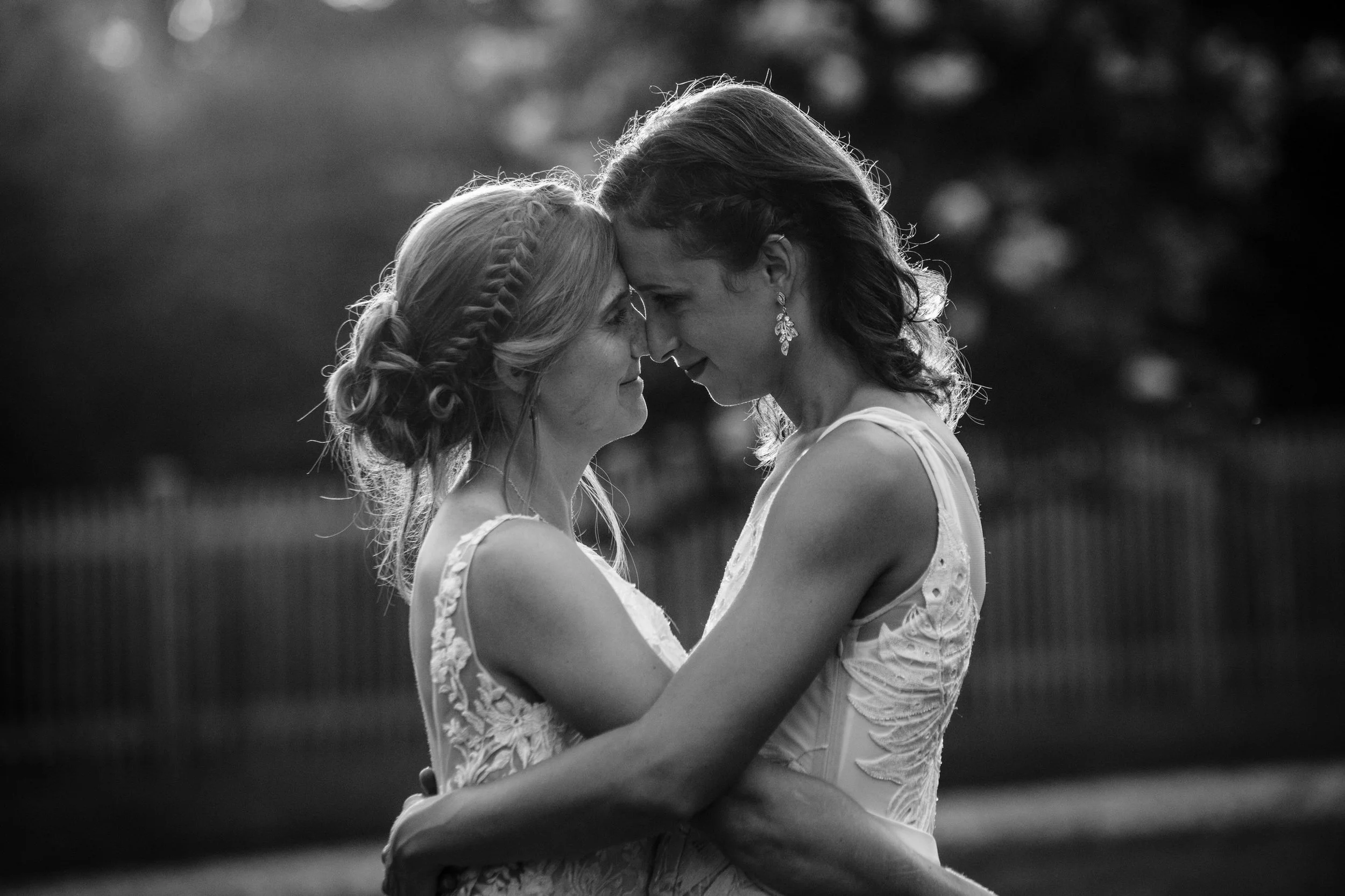VirginiaBackyardWedding-Hannah&Anna-5594.jpg