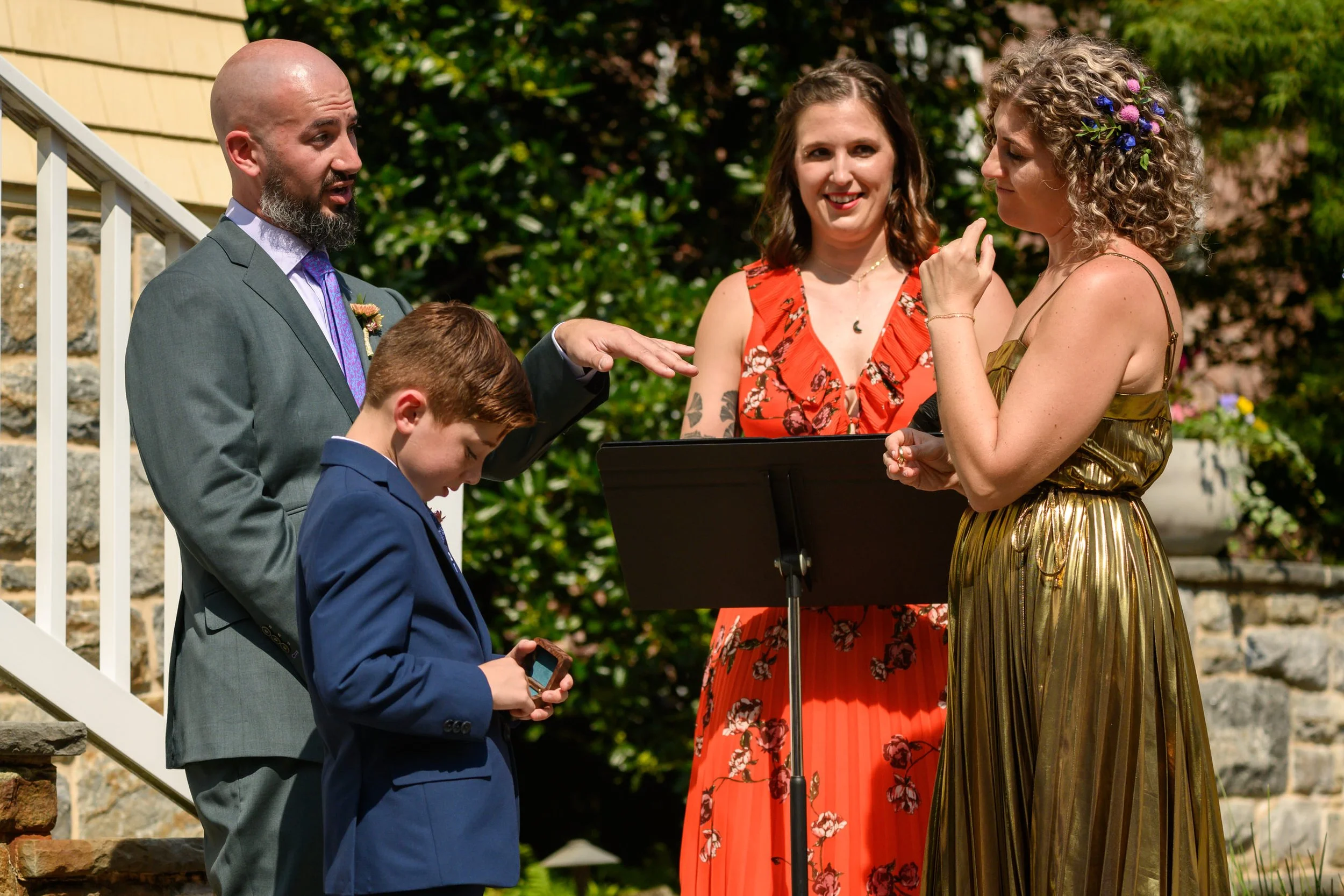 Backyard-Baltimore-Wedding-Portraits-Taryn-and-Evan-Ceremony-7871.jpg