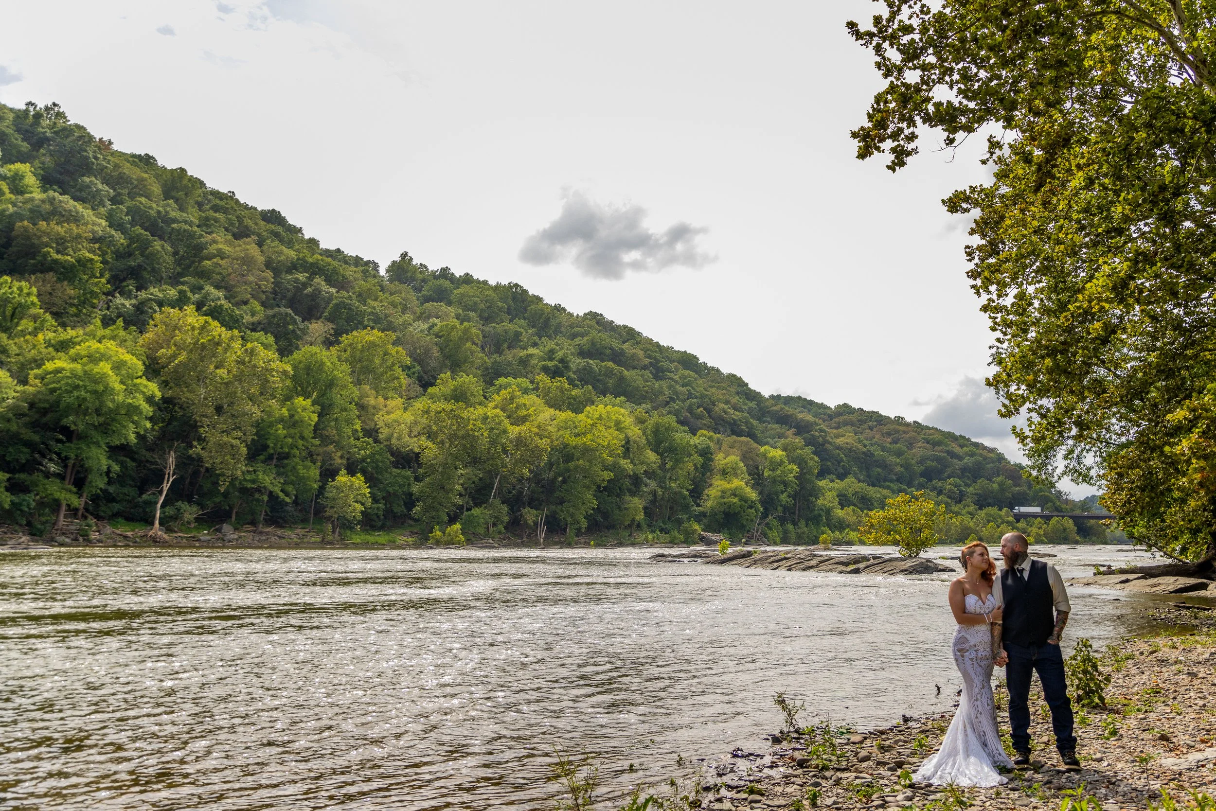 West_Virginia_Wedding_Rachelle&Chris_Love_and_Adventure_Photography-1548.jpg