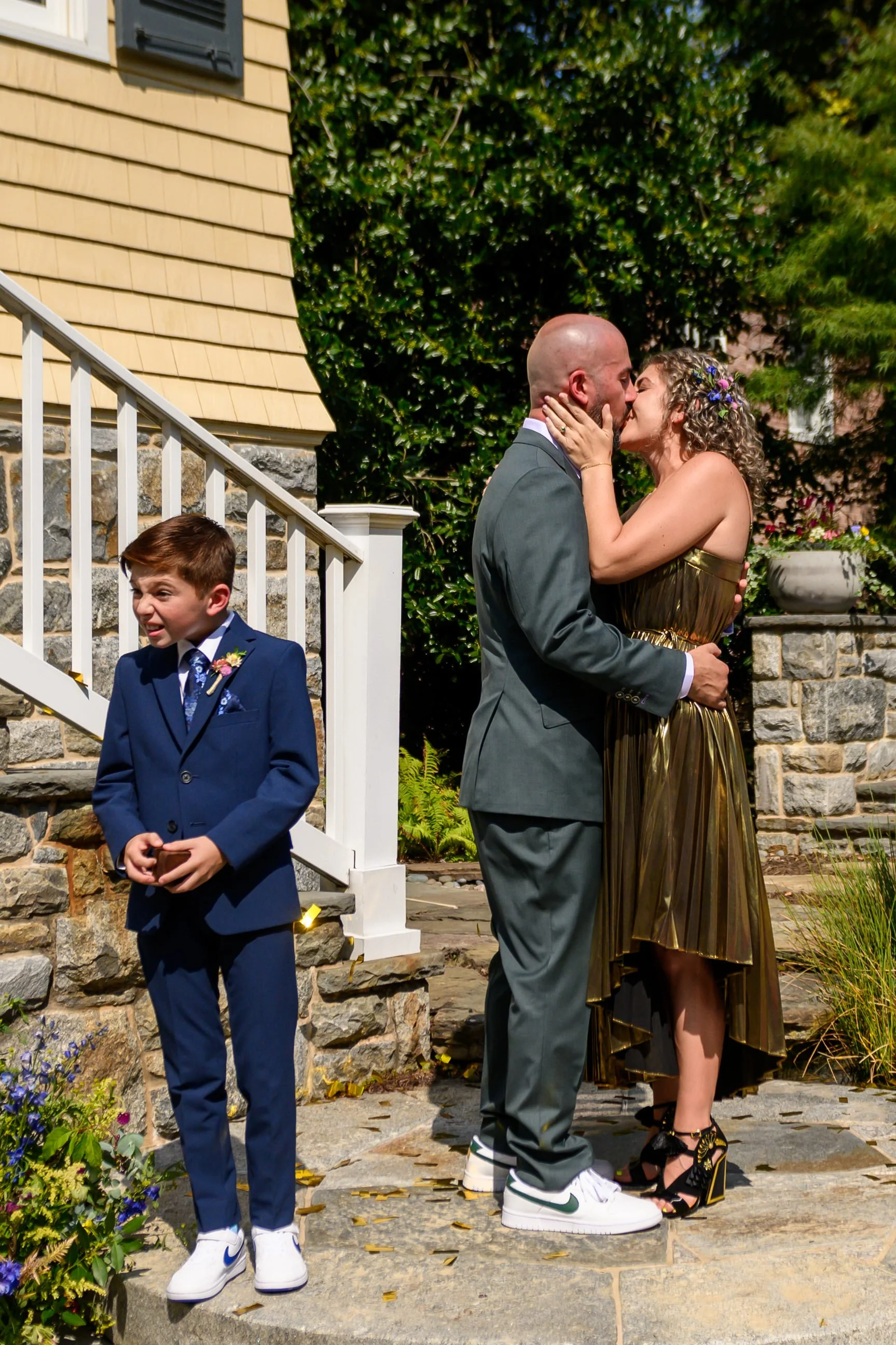 Backyard-Baltimore-Wedding-Portraits-Taryn-and-Evan-Ceremony-6923.jpg