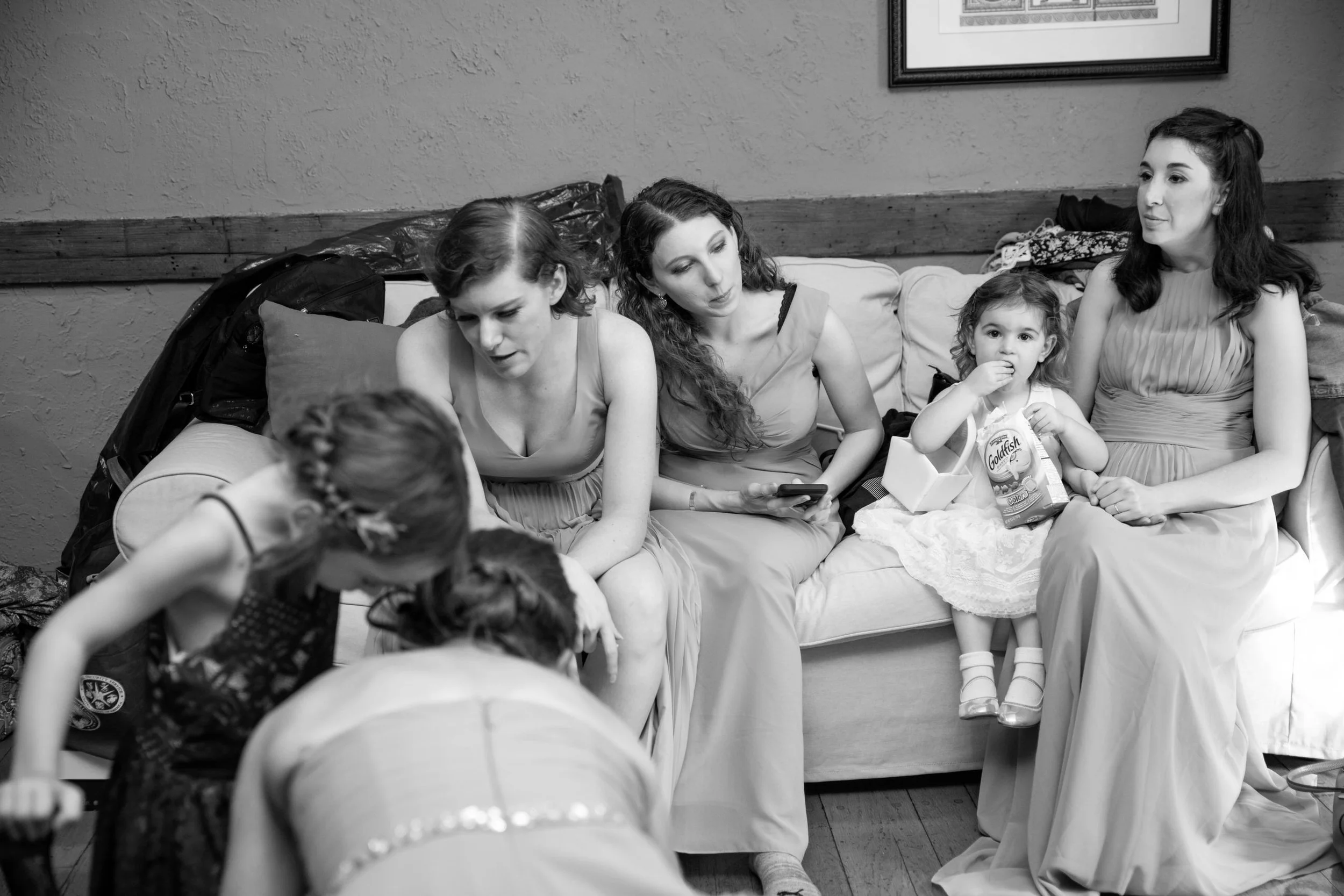 CloistersCastleWedding-Gabi&Phil-GettingReady-13.jpg