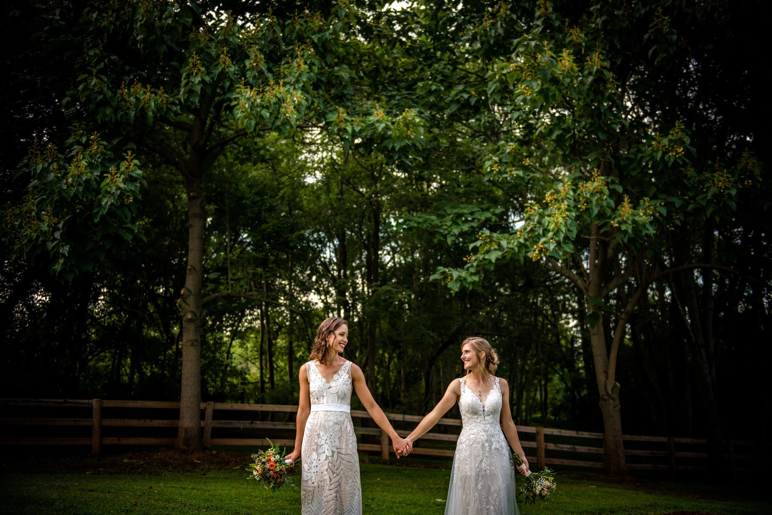 VirginiaBackyardWedding-Hannah&Anna-2832.jpg