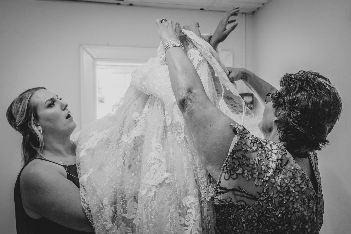 Overhills_Mansion_Maryland_Wedding_Photography_Jori&Aaron_GettingReady-1477.jpg
