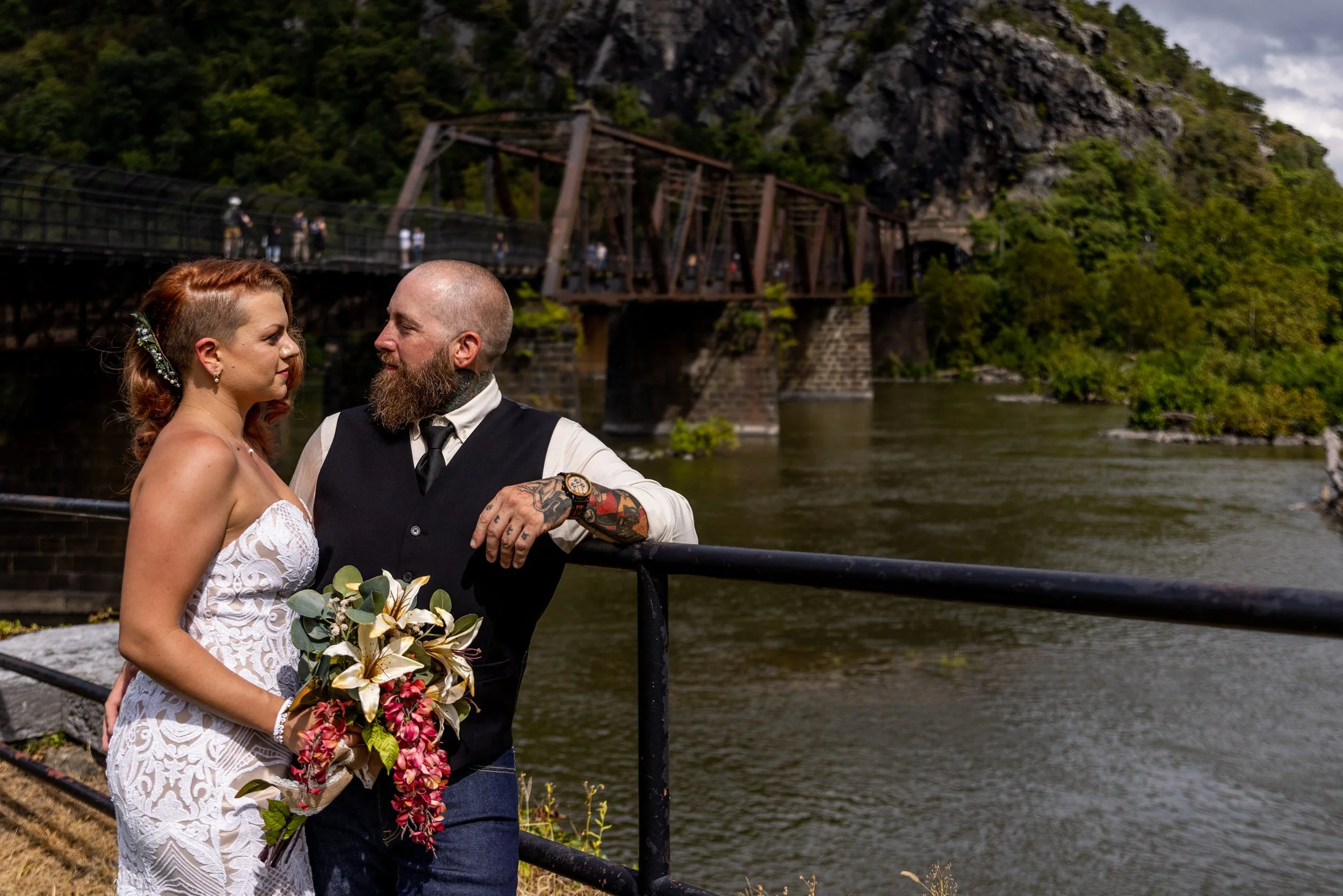 West_Virginia_Wedding_Rachelle&Chris_Love_and_Adventure_Photography-1276.jpg