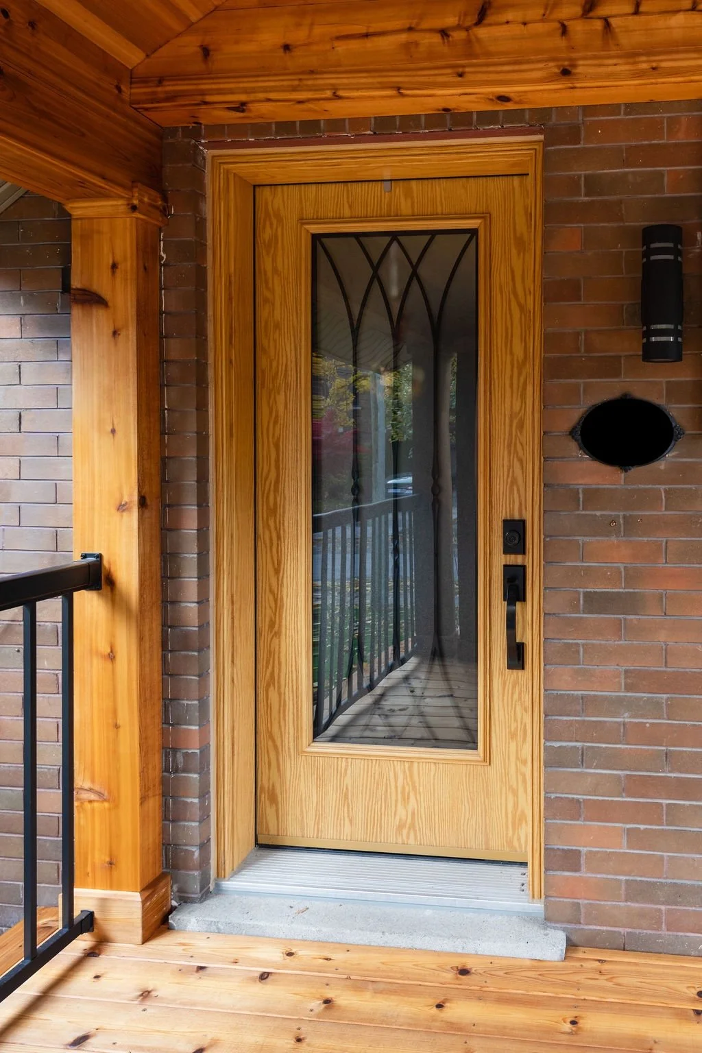 GoldLevel.492BakerSt-9511.jpg