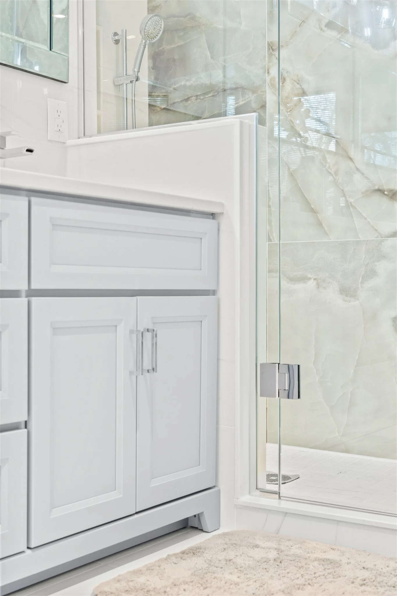 5 Ullswater Crescent Bathroom Reno - RealTour Media - 0017.jpg