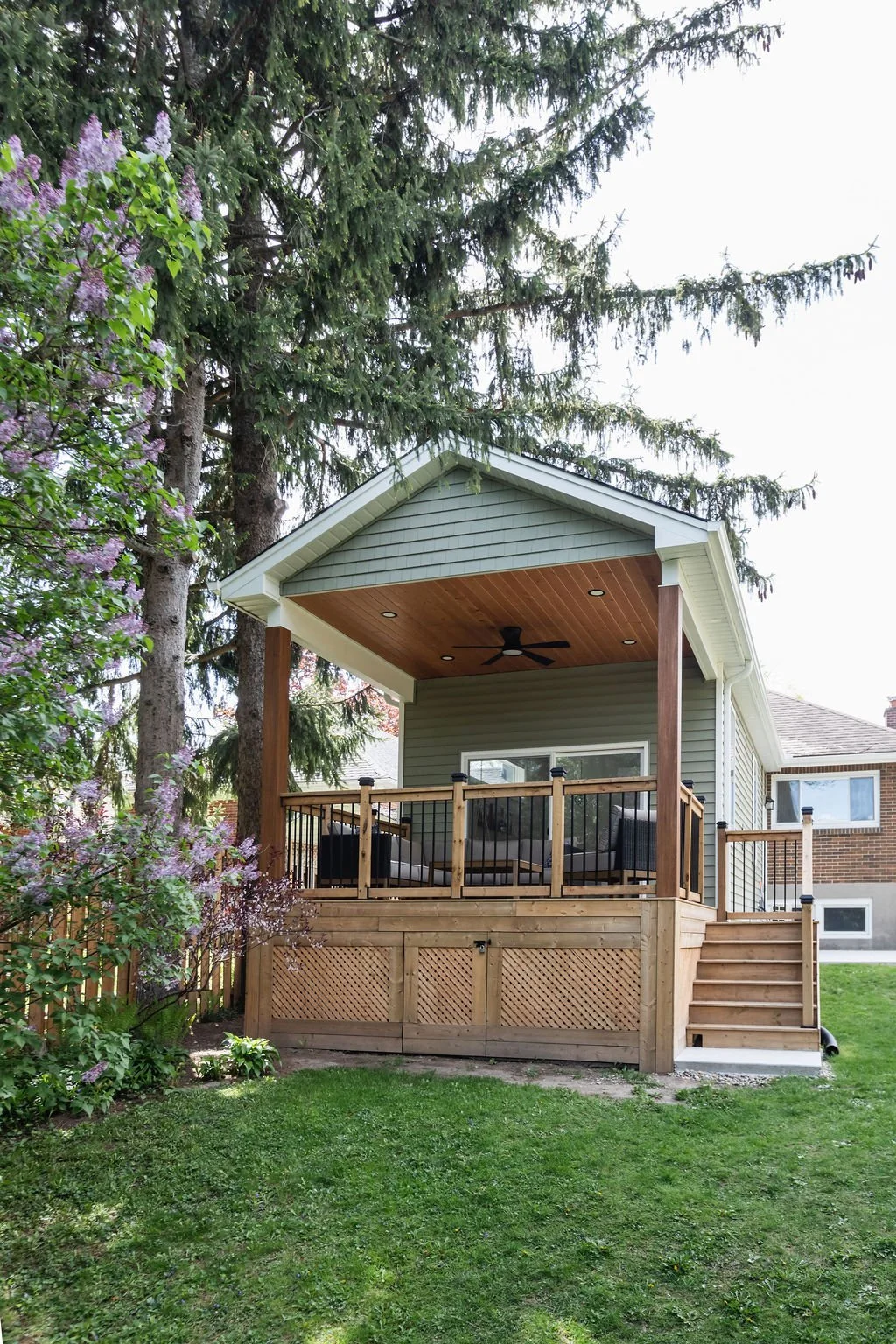 582Victoria-5552.jpg