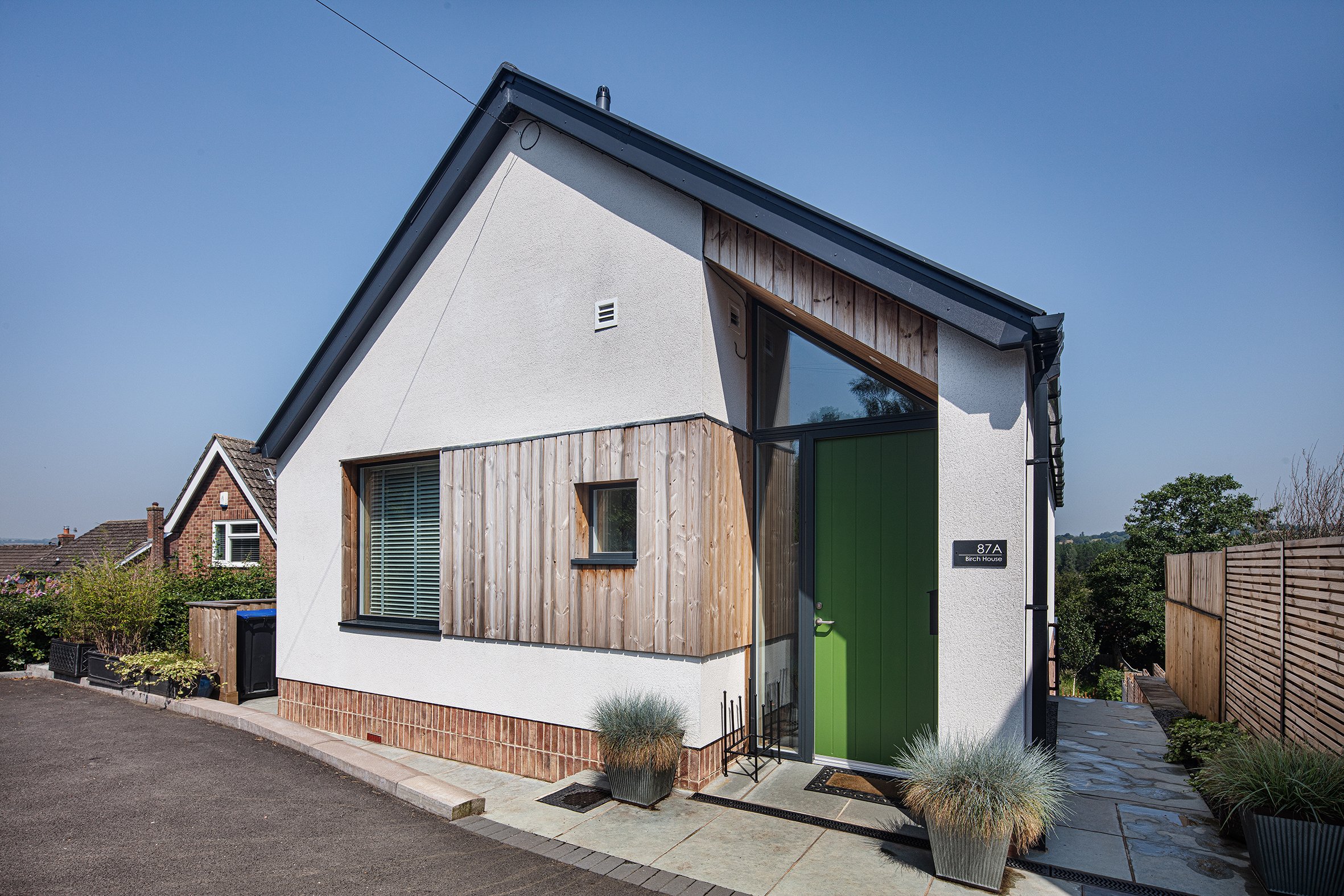 thread-architects-low-energy-home-entrance-view.jpg
