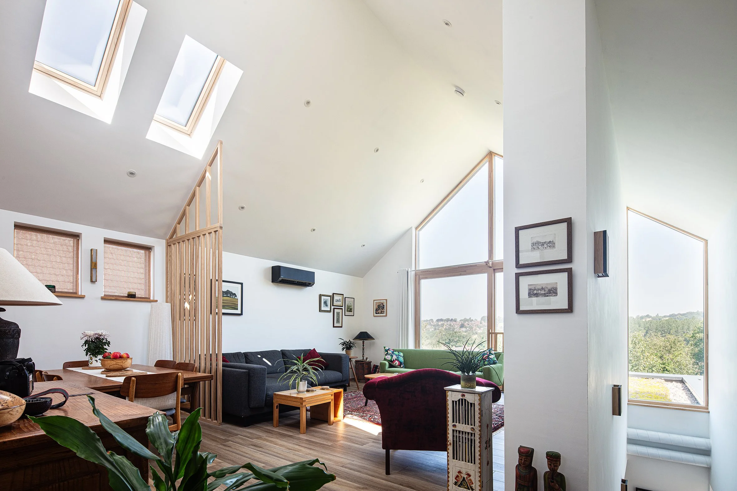thread-architects-low-energy-home-living-space.jpg