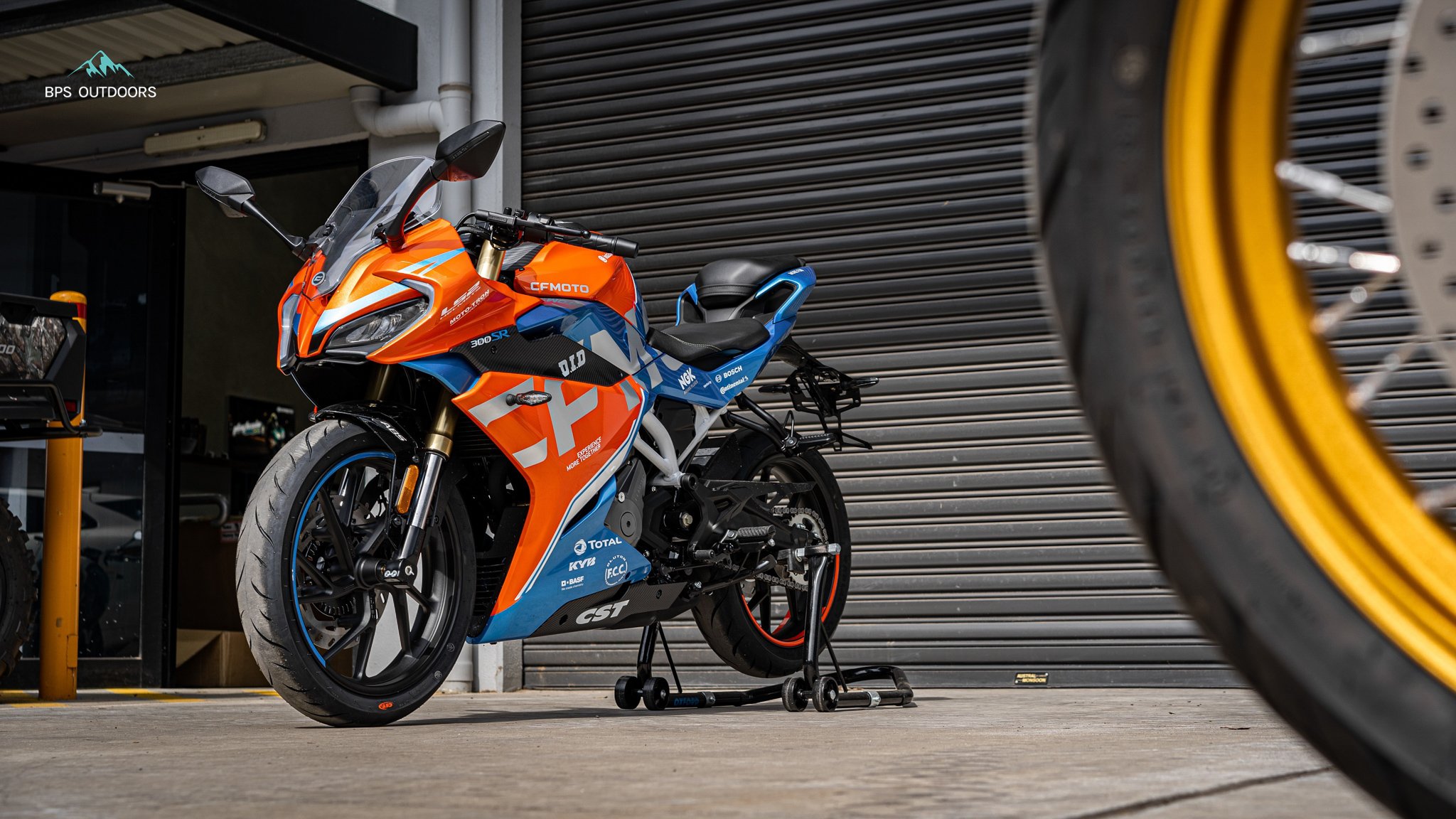 CFMOTO