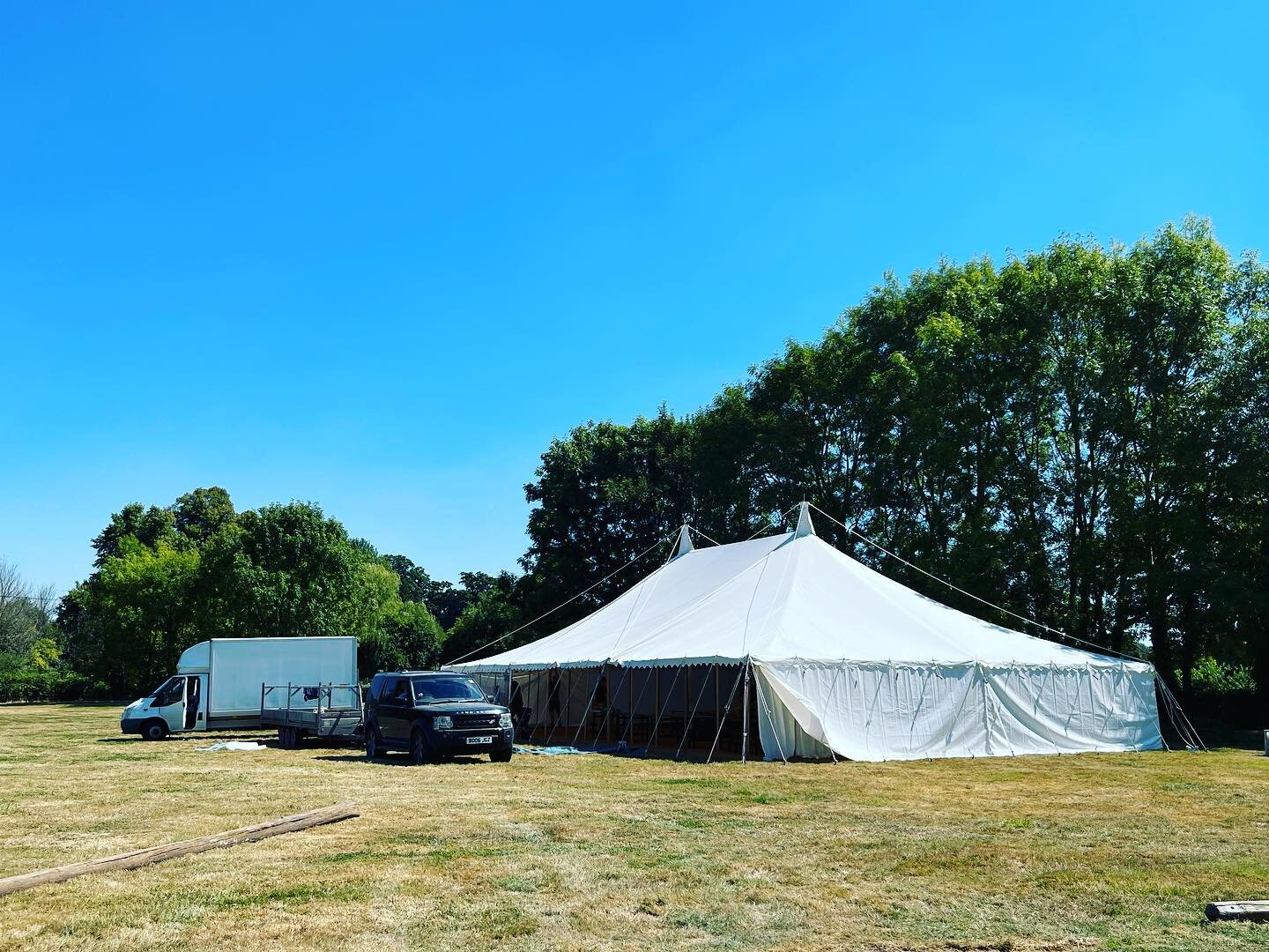 This weekends wedding here at pamphill is shaping up nicely with the weather set to be a scorcher! 

Of course we will be on hand serving some of our finest ice cream from the bike 👌🍦

#pamphilldairy #pamphilldairyicecream #wedding #marquee #sunshi
