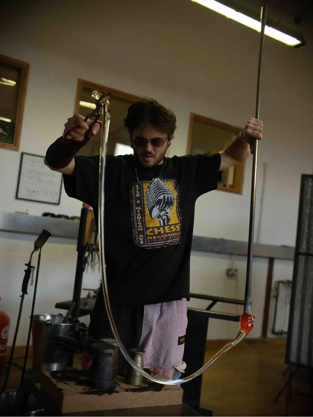 @gury_thib capturing the moment of asking myself if it's going to be long enought.

 "Lol"

-
-
-
-
-
-
-

#glassblowing #handmade #verresouffler #verrier