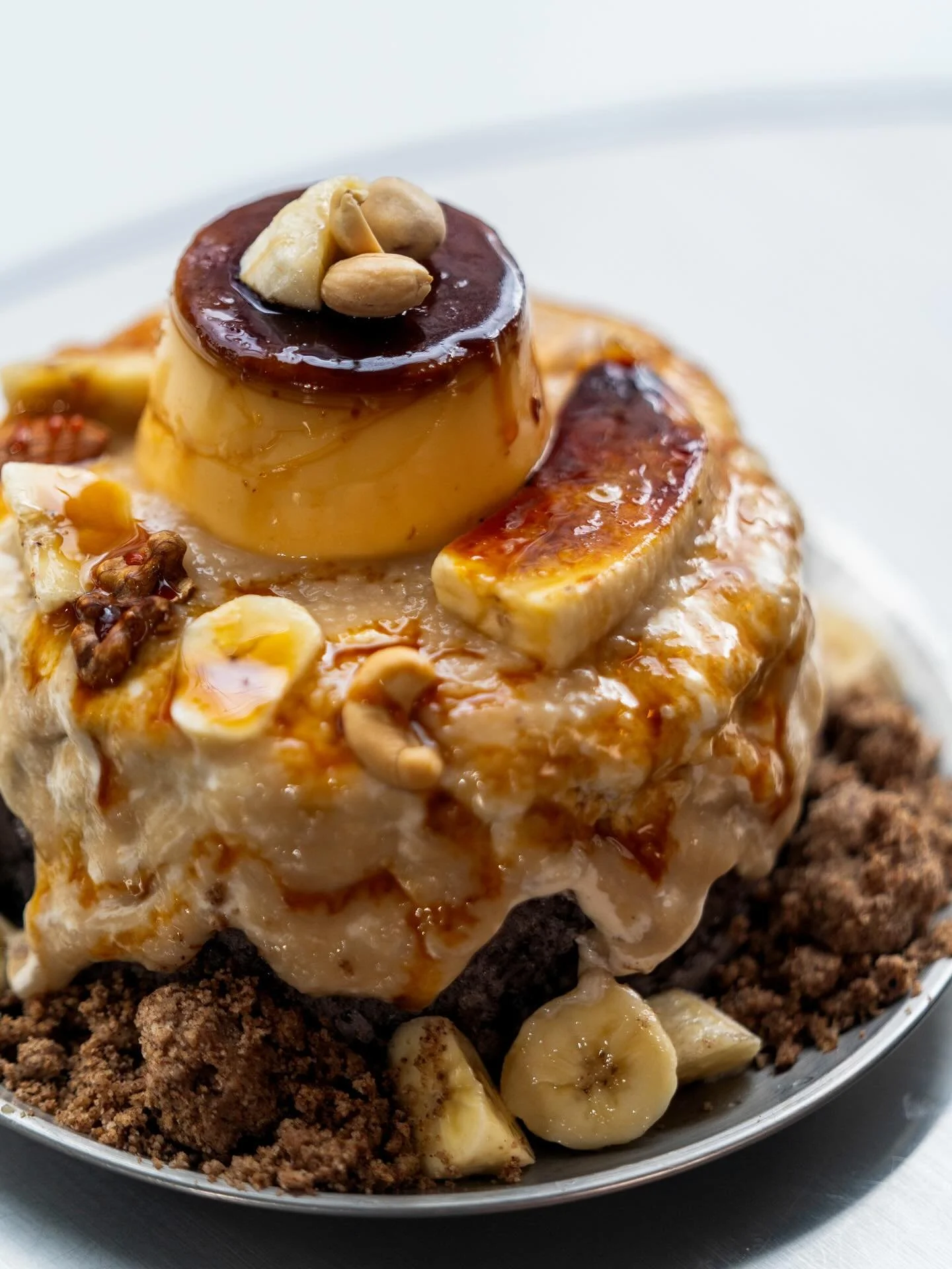 バナナピーナッツショコラプリン

ダークカカオミルク
バナナペースト
ピーナッツクリームソース
卵プリンブリュレ
バナナ果肉
バナナブリュレ
ローストナッツ
キャラメルソース

選べるクランブル※1種類
ノーマルクランブル
宇治抹茶クランブル
シナモンクランブル
紅茶クランブル
ショコラクランブル
黒胡麻クランブル

in

選べるゼリー※1種類
コーヒーゼリー
or
紅茶ゼリー

cake size  only
2800