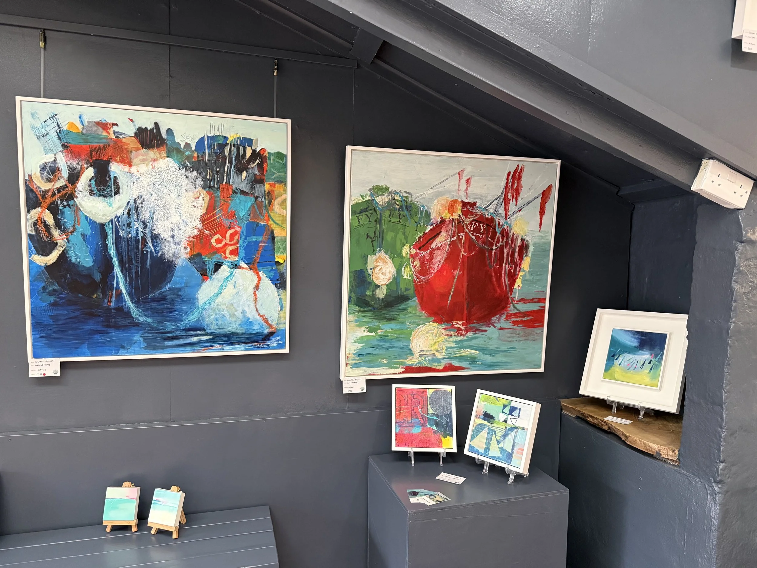 Guest Artist in Coast Colour Canvas Gallery