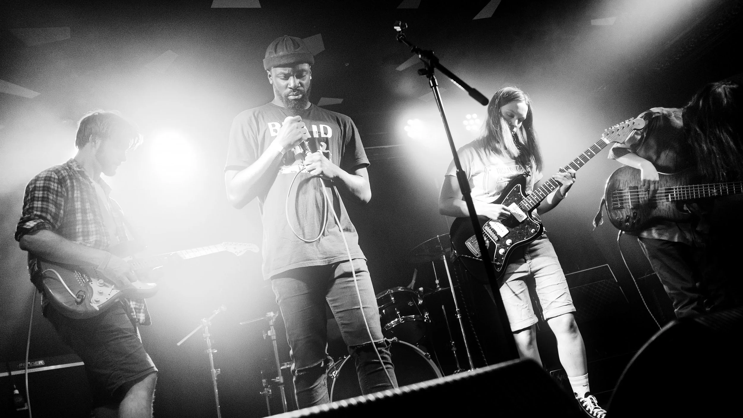 Live Show - Incaseyouleave_8.jpg