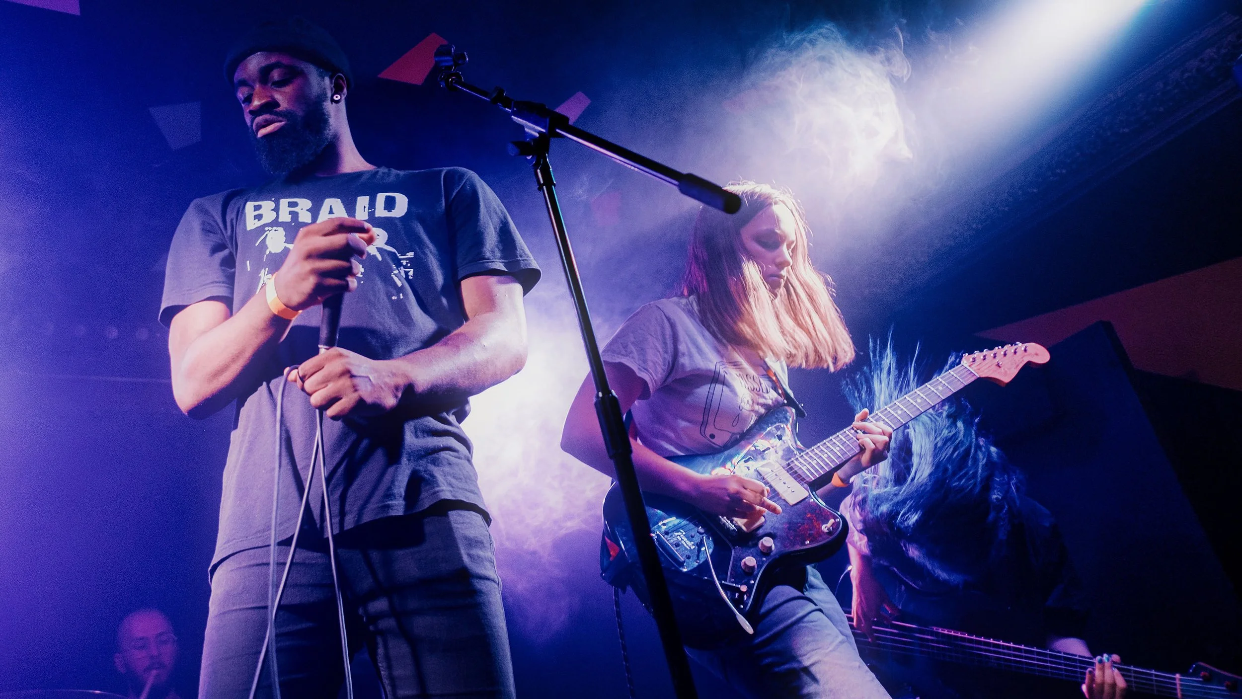 Live Show - Incaseyouleave_6.jpg
