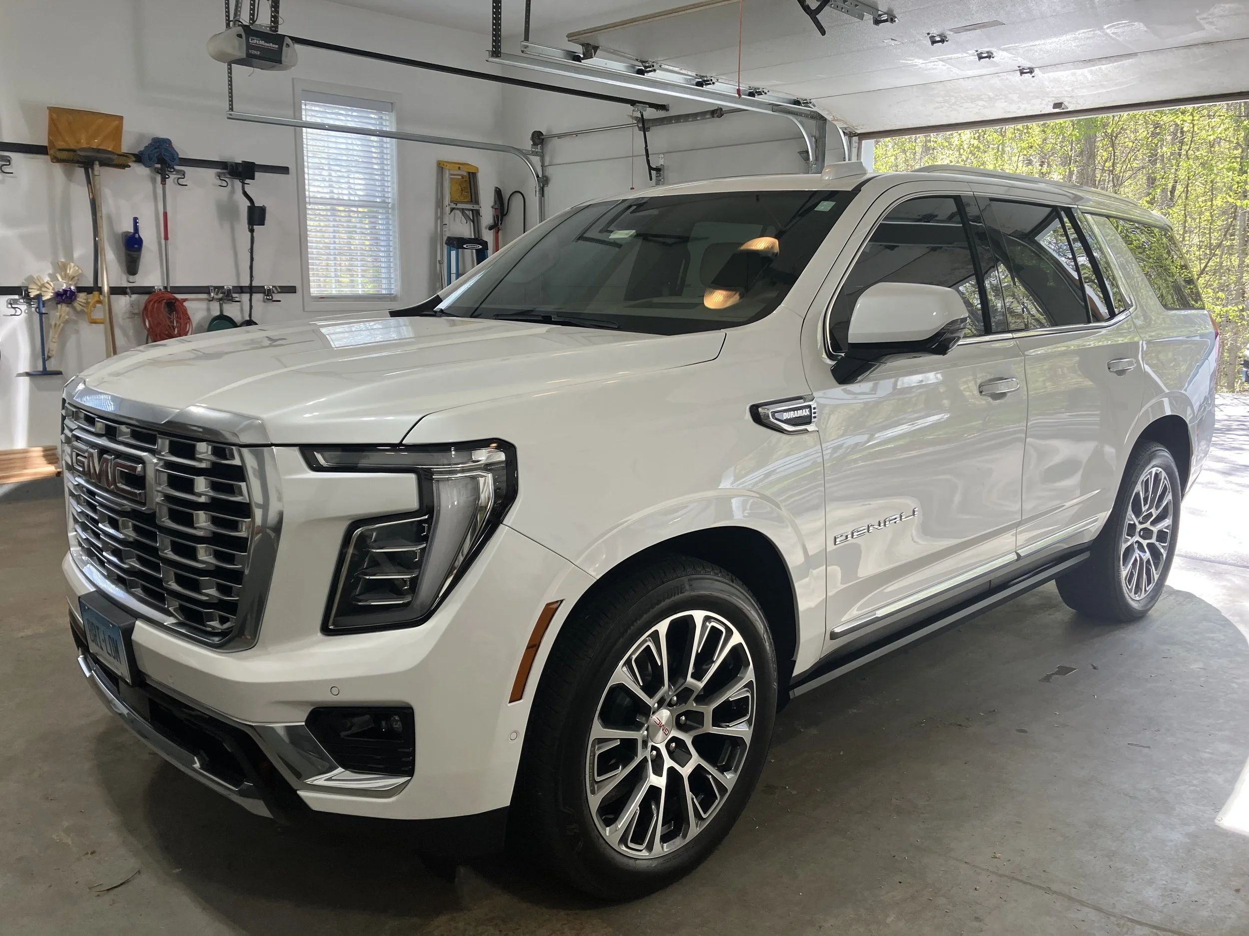 GMC Yukon Denali Diesel