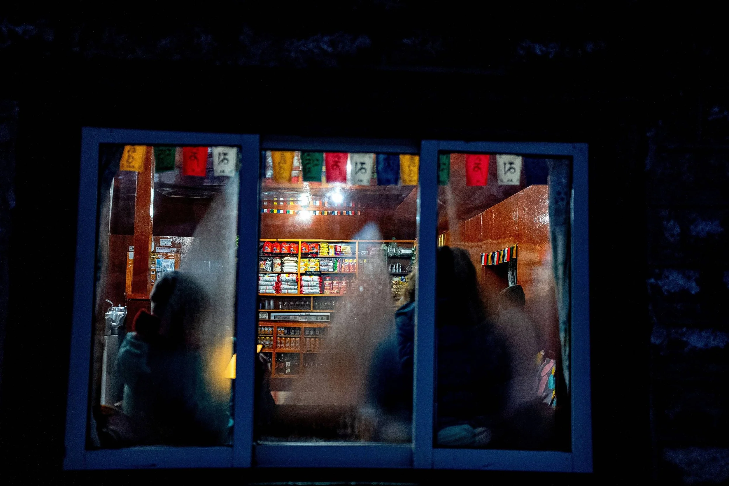 2025-11-02; 17-38Uhr; Nepal.jpg
