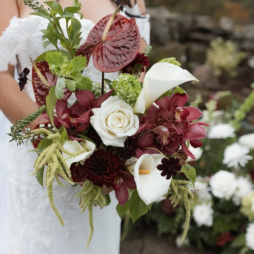 The bridal bouquet is no longer just an accessory&mdash;it&rsquo;s the statement.

For 2026, we&rsquo;re seeing bouquets go sleeker, moodier, and unapologetically modern.

Think sculptural stems, intentional negative space, and a quiet kind of drama.