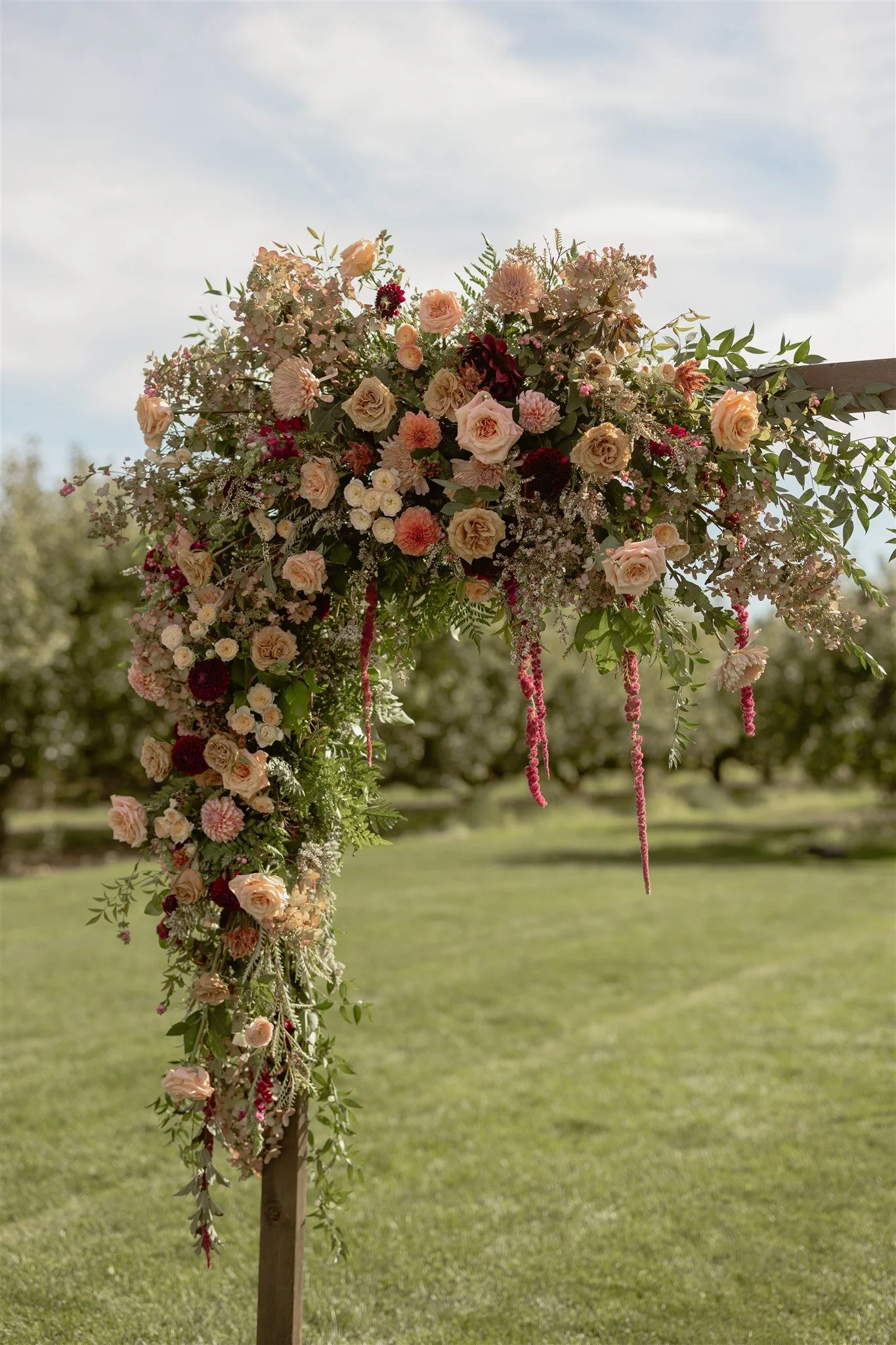 trellisflorals.com | Trellis Flowers Columbia River Gorge  Weddings Hotel Weddings 9.jpg