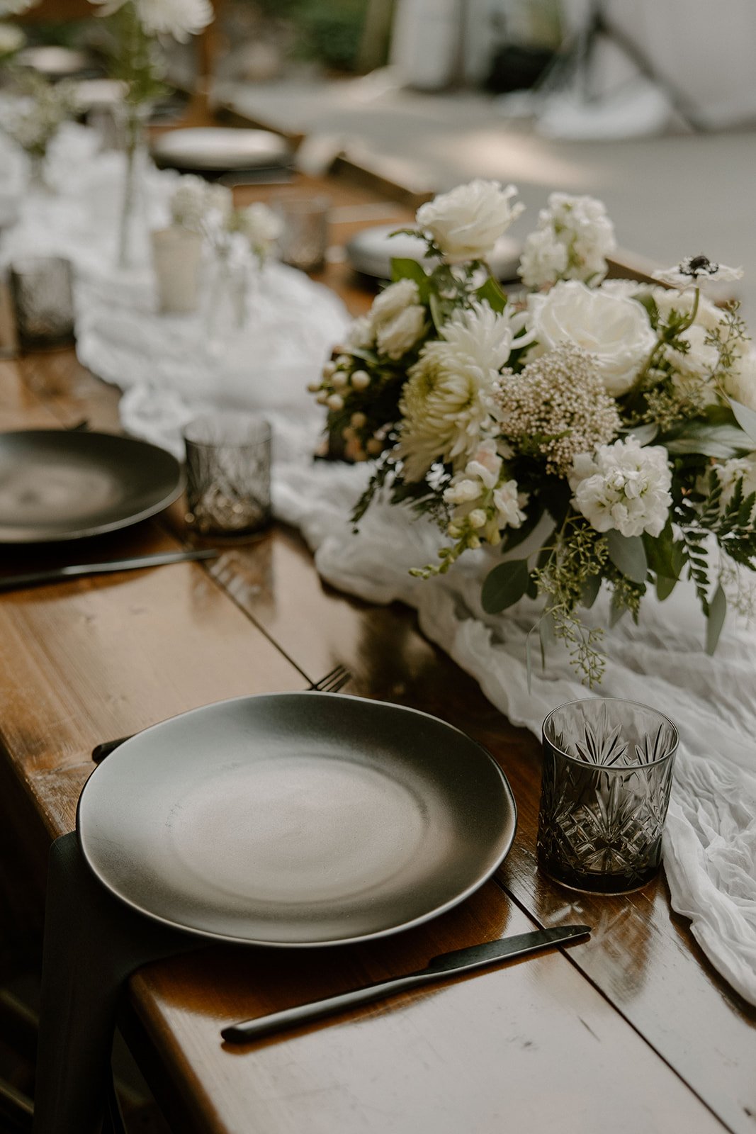 trellisflorals.com | Trellis Flowers Columbia River Gorge  Weddings Hotel Weddings 5.jpg