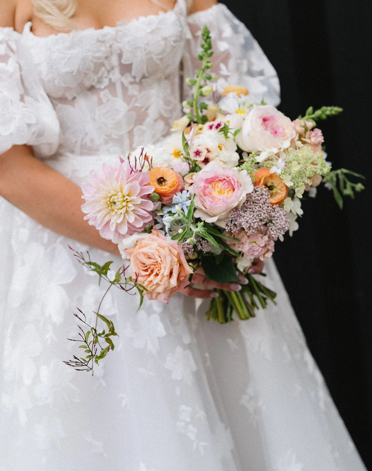 trellisflorals.com | Trellis Flowers Columbia River Gorge  Weddings 2 (1).jpg