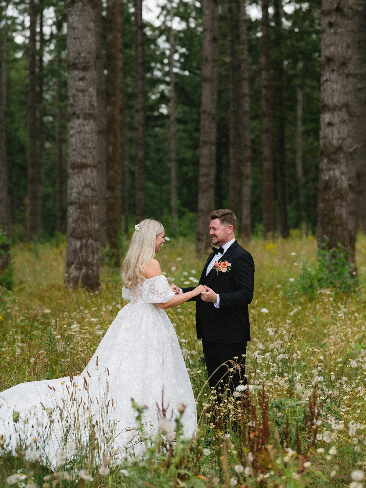 trellisflorals.com | Trellis Flowers Columbia River Gorge  Weddings 2 (2).jpg