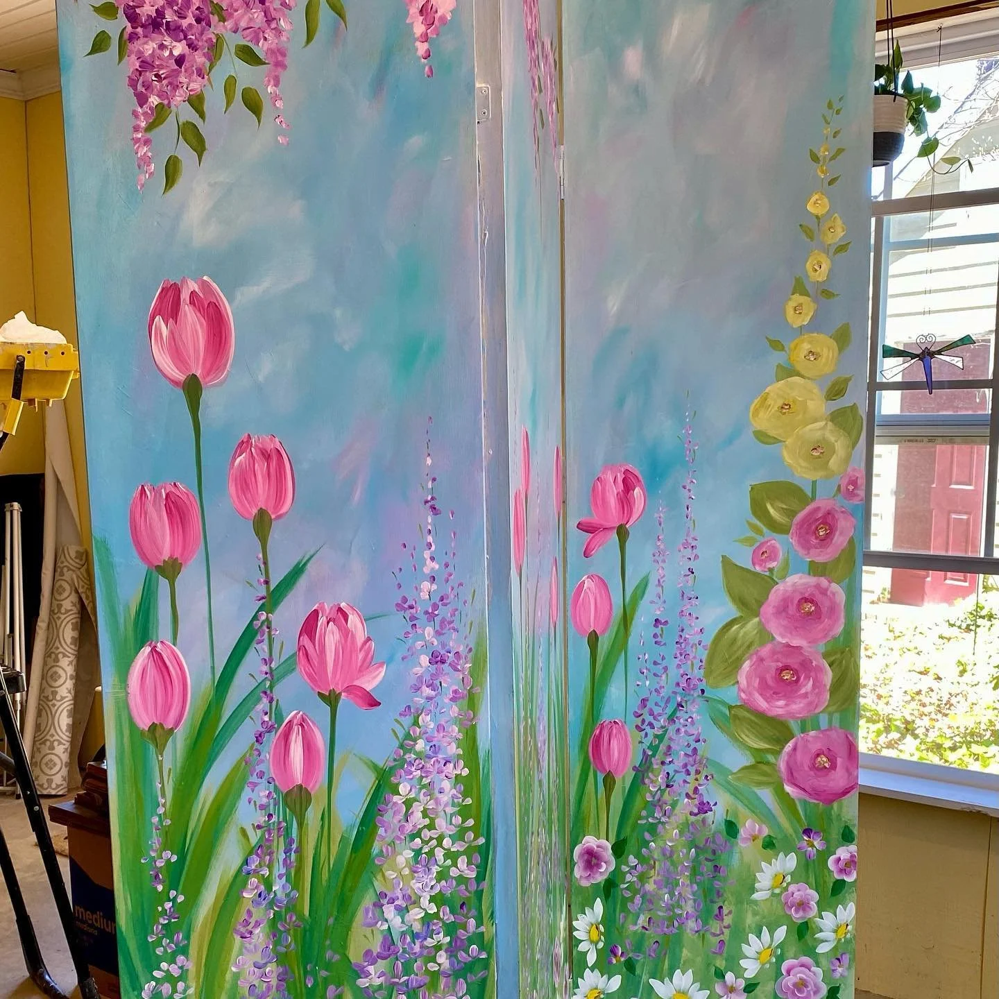 Thought I would share some of the custom projects I&rsquo;ve done over the last several months. It&rsquo;s so much fun turning a clients vision into reality with paint! ✨