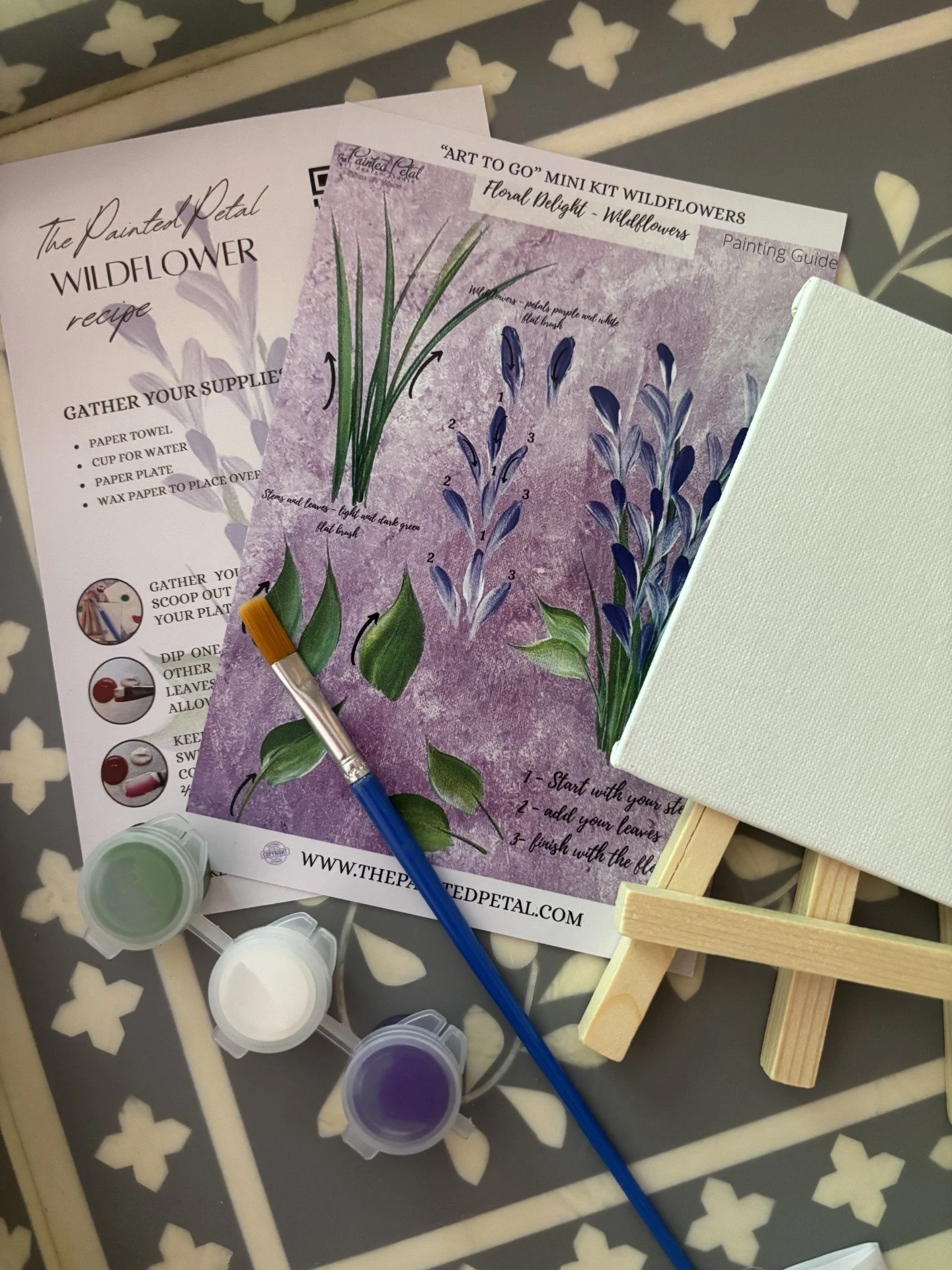 Art To Go mini kit wildflower.jpg