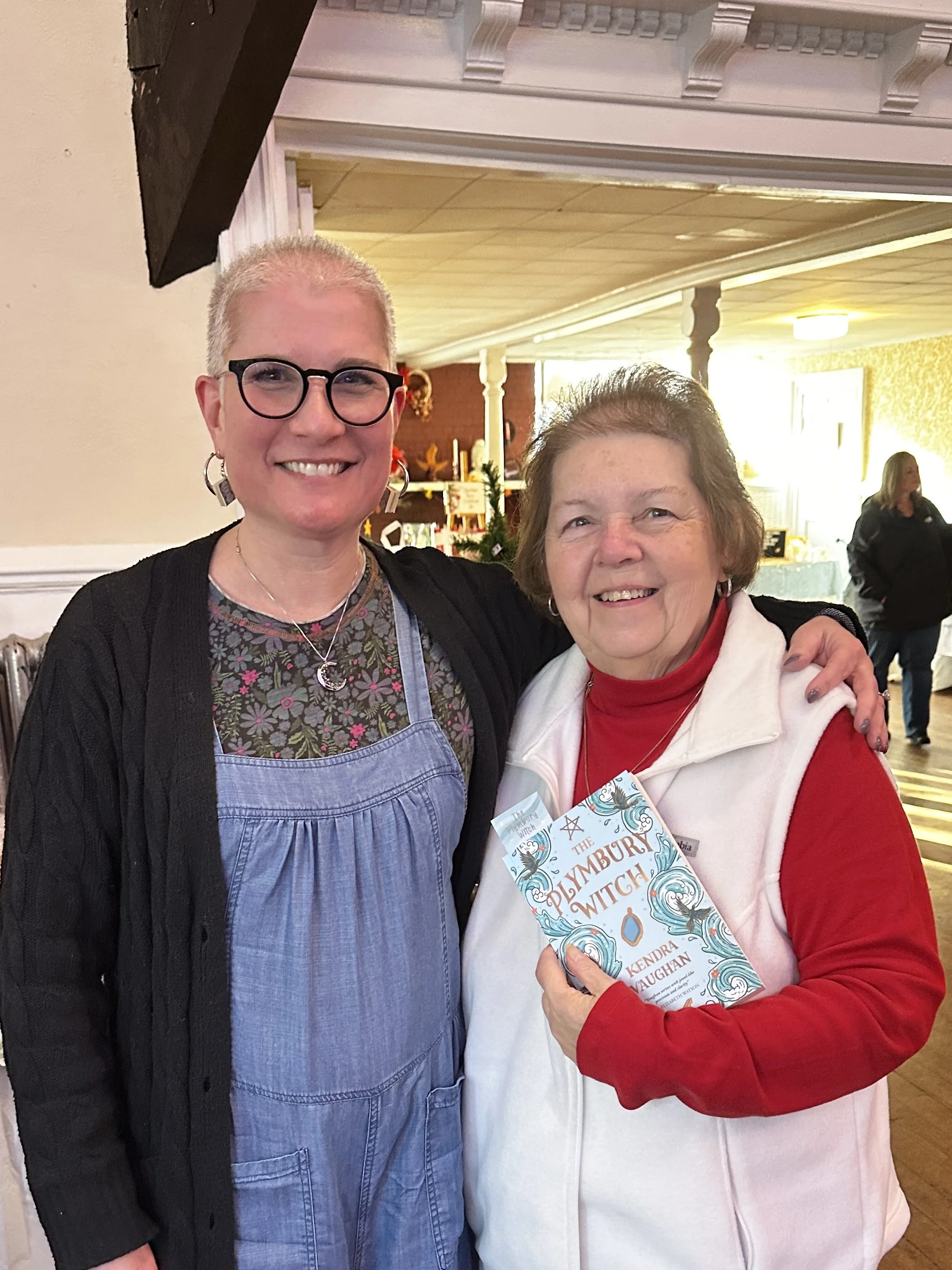 Author_kendra_vaughan_channing_craft_fair_21.jpg