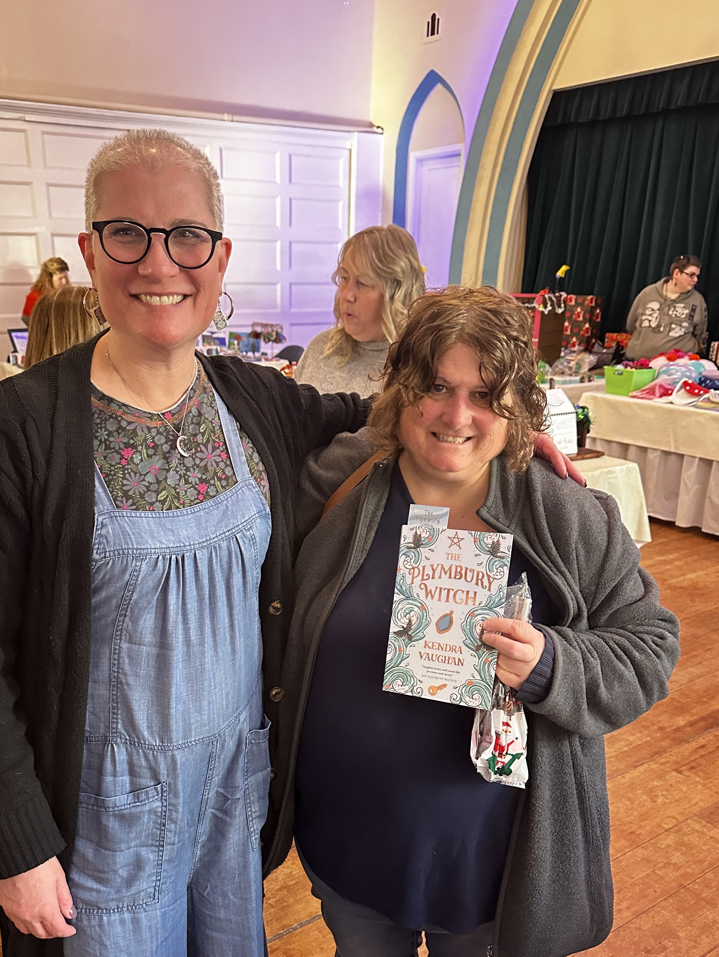 Author_kendra_vaughan_channing_craft_fair_20.jpg