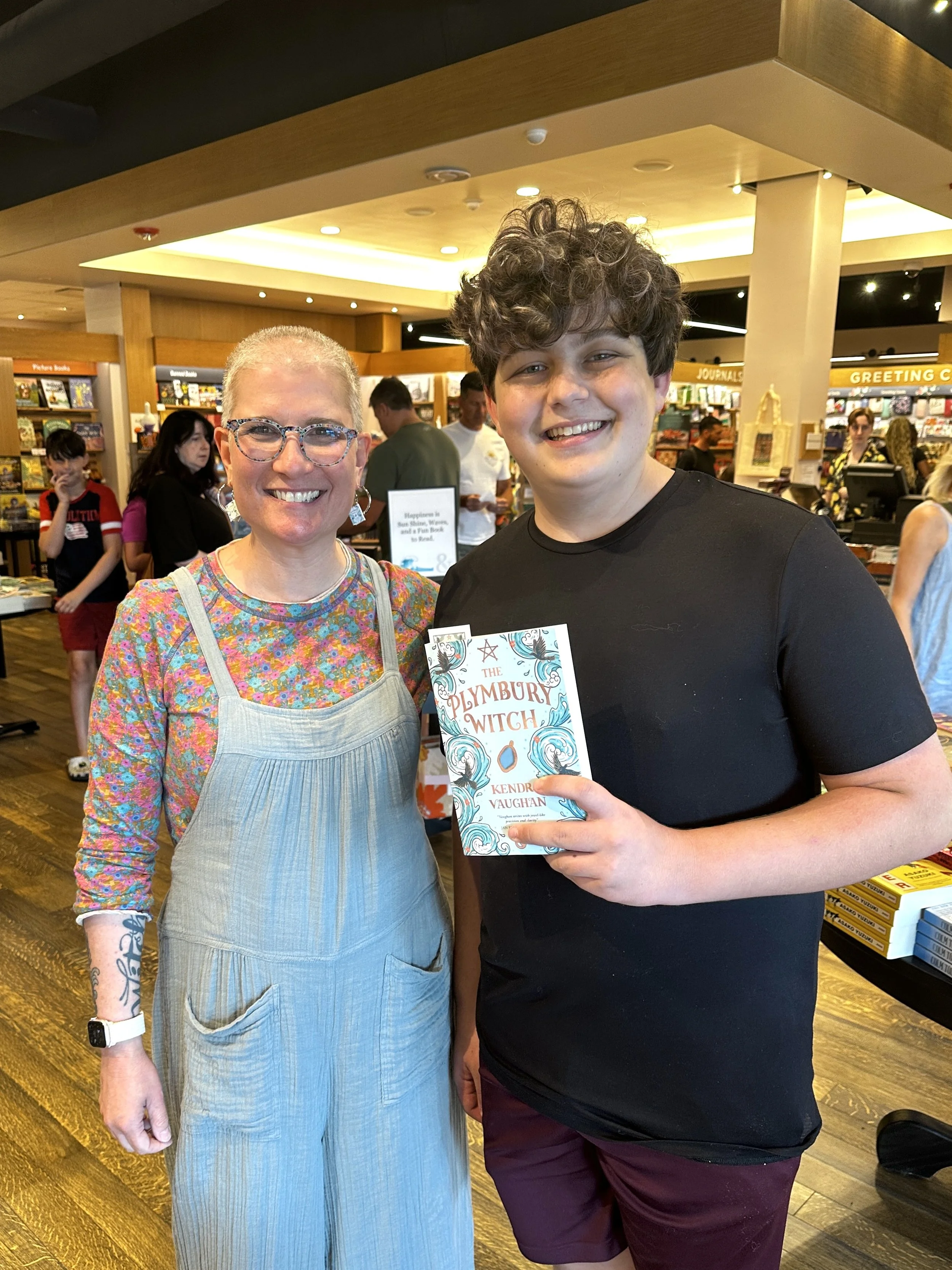 Kendra_vaughan_author_barnes_and_noble_dedham_Aug26_17.jpg