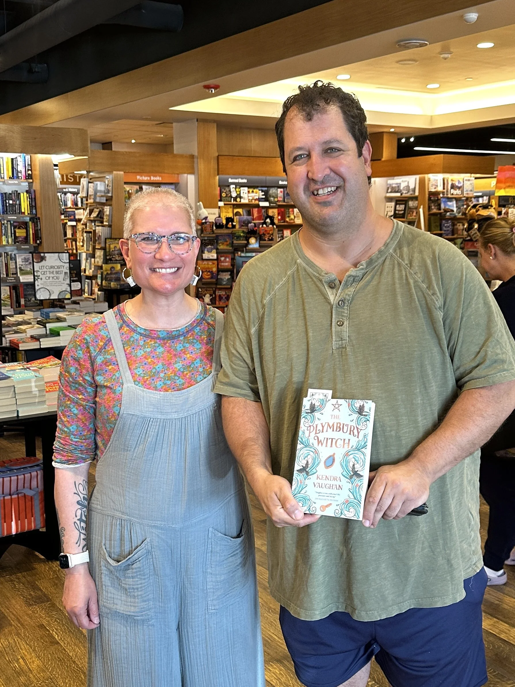 Kendra_vaughan_author_barnes_and_noble_dedham_Aug26_16.jpg