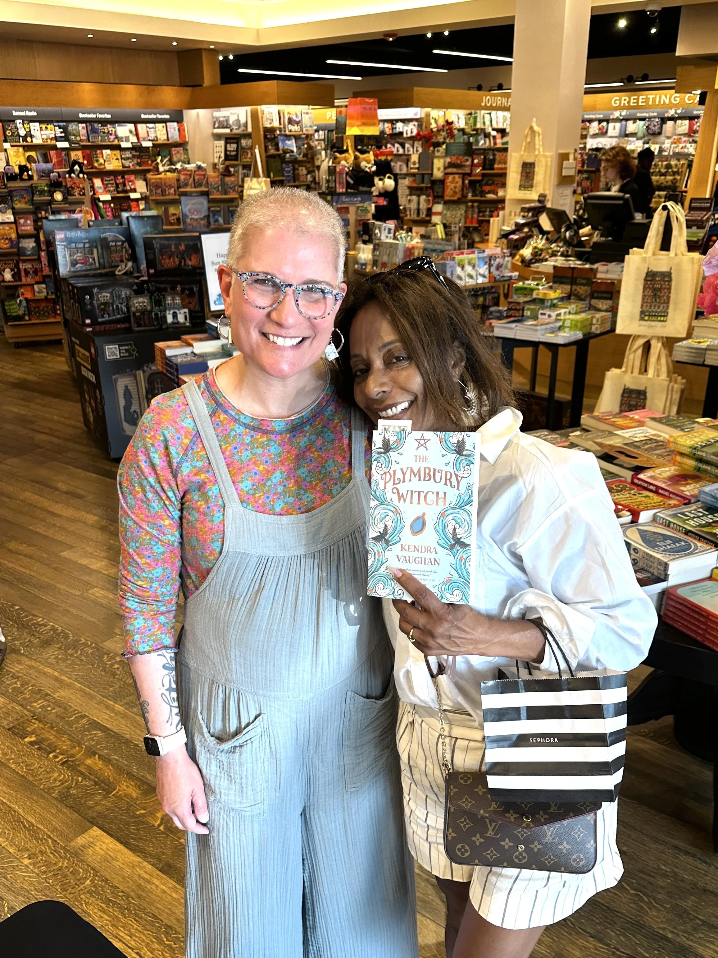 Kendra_vaughan_author_barnes_and_noble_dedham_Aug26_10.jpg