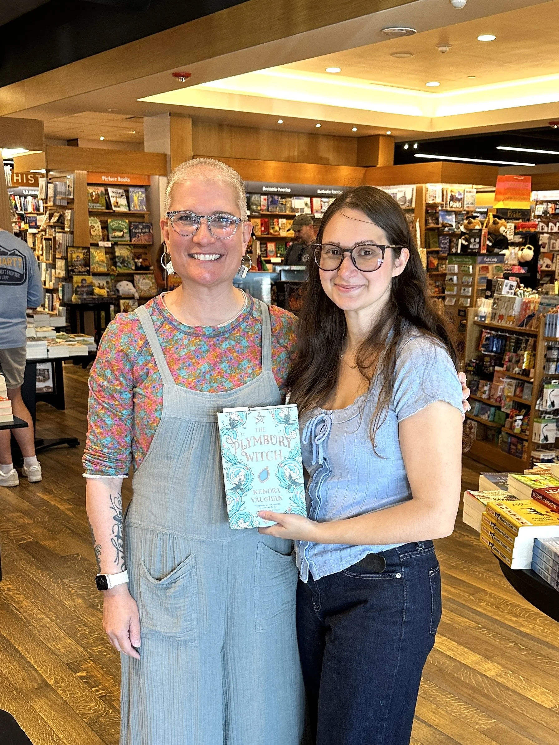 Kendra_vaughan_author_barnes_and_noble_dedham_Aug26_19.jpg