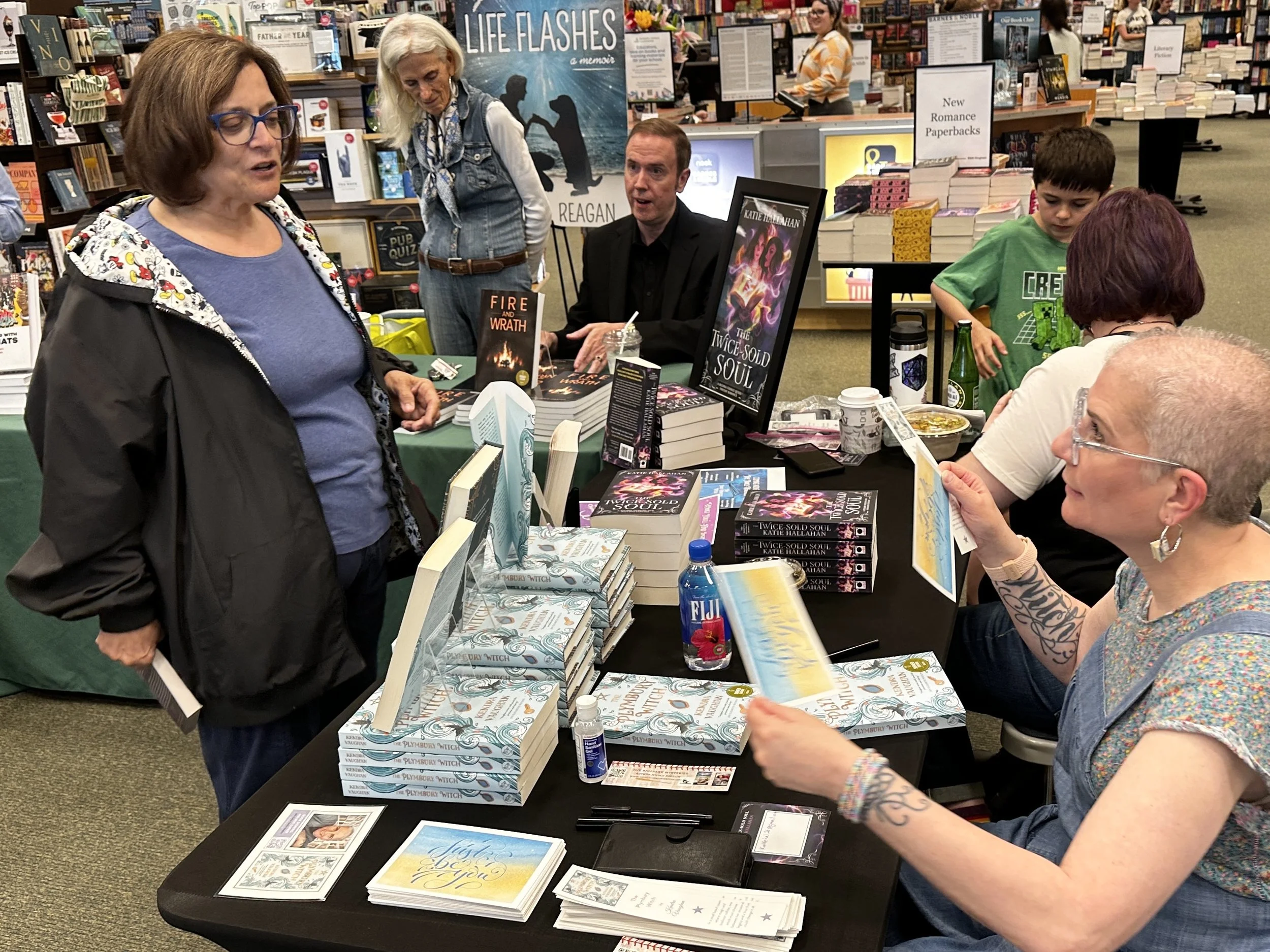 Kendra_vaughan_author_barnes_and_noble_hingham_Ju26_05.jpg