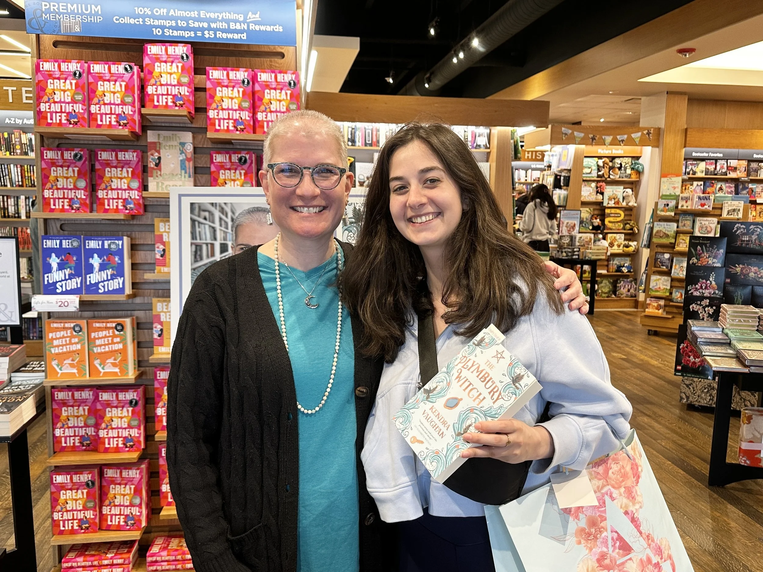 Kendra_vaughan_author_barnes_and_noble_dedham_Apr25_08.jpg