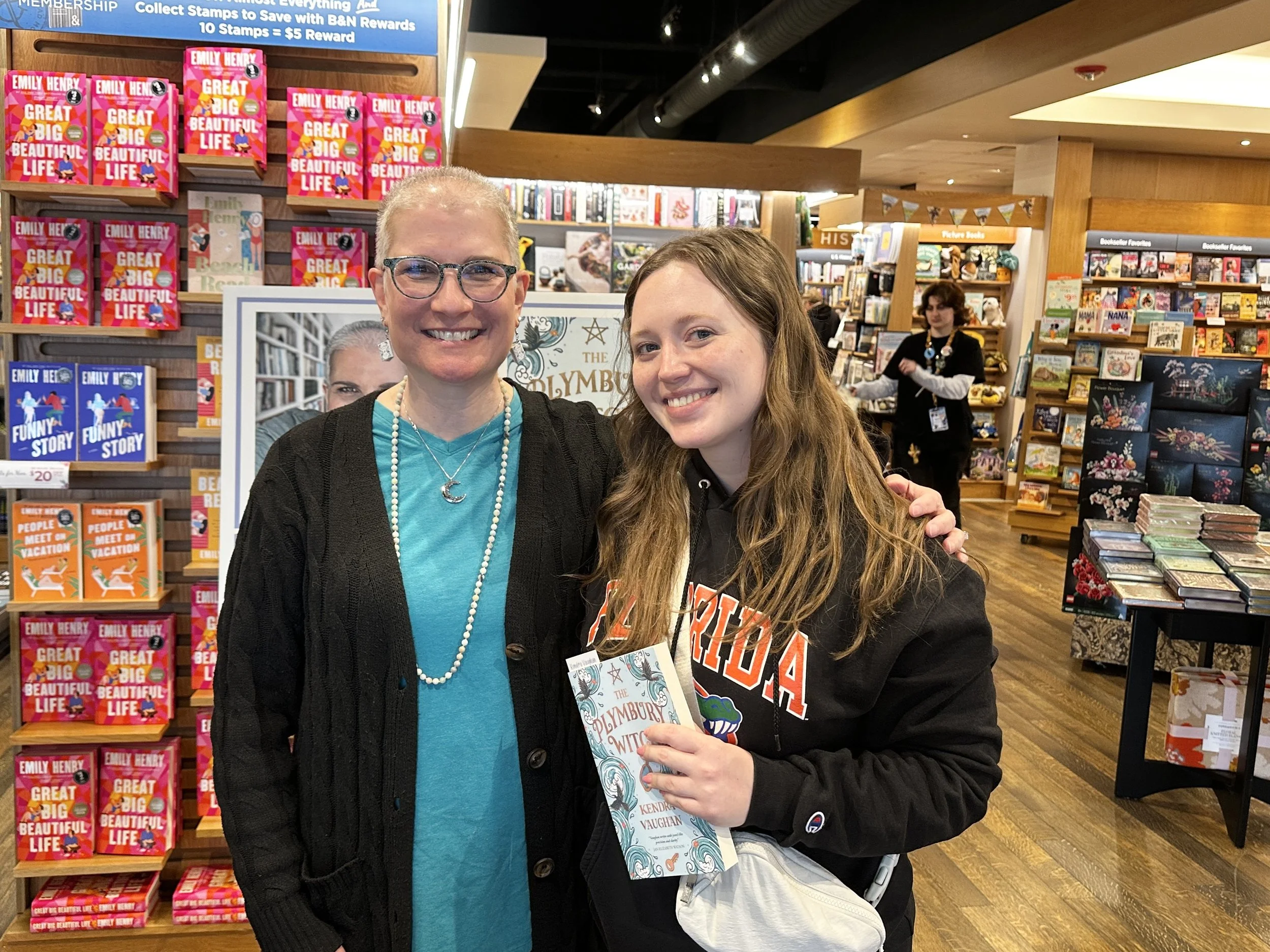 Kendra_vaughan_author_barnes_and_noble_dedham_Apr25_06.jpg