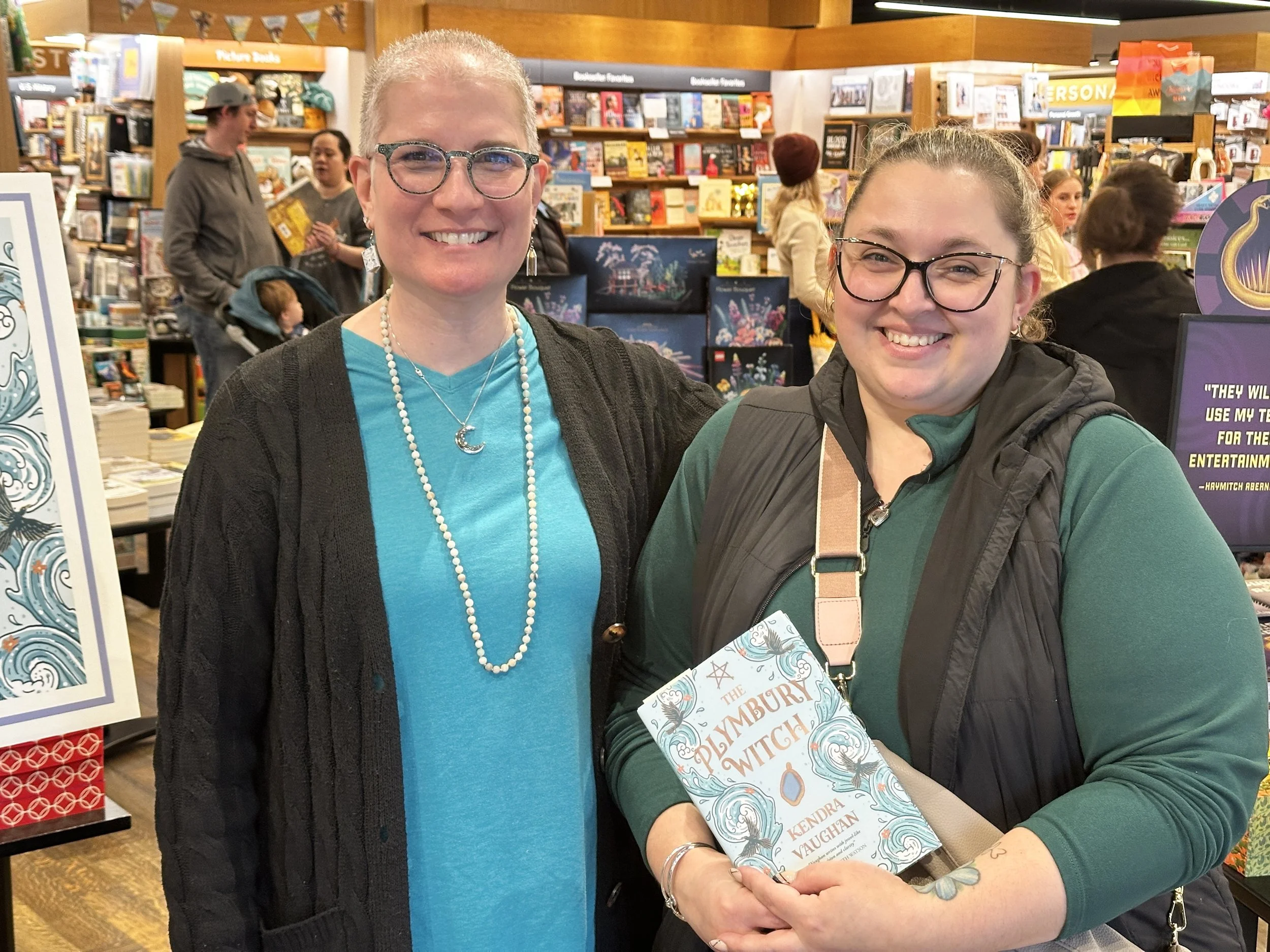 Kendra_vaughan_author_barnes_and_noble_dedham_Apr25_15.jpg