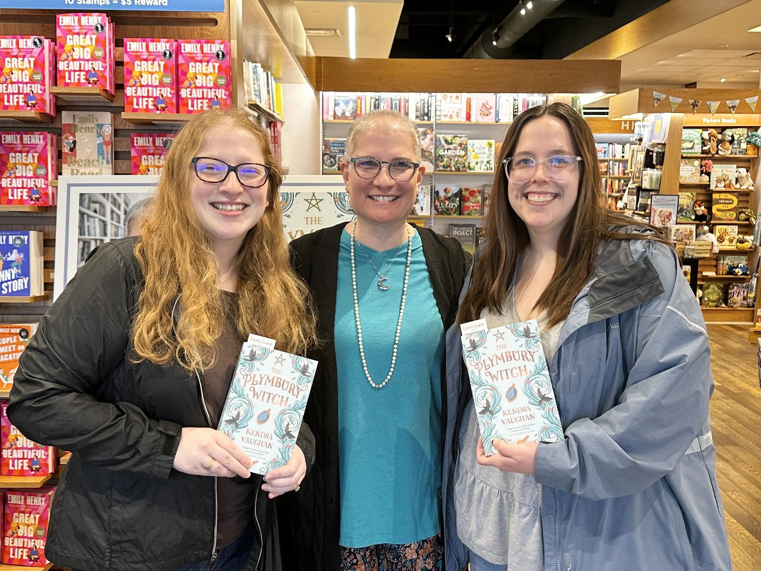 Kendra_vaughan_author_barnes_and_noble_dedham_Apr25_04.jpg