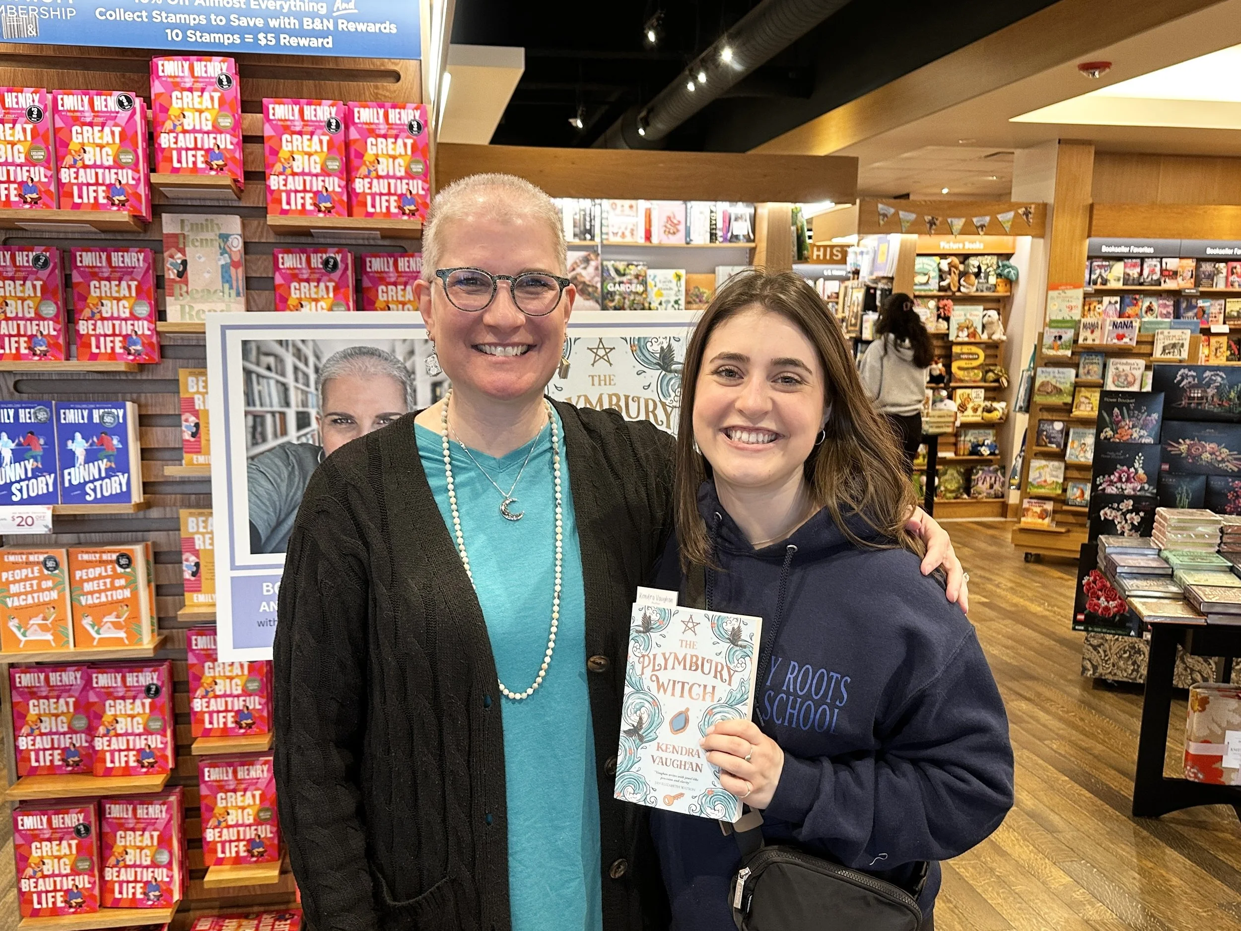 Kendra_vaughan_author_barnes_and_noble_dedham_Apr25_07.jpg