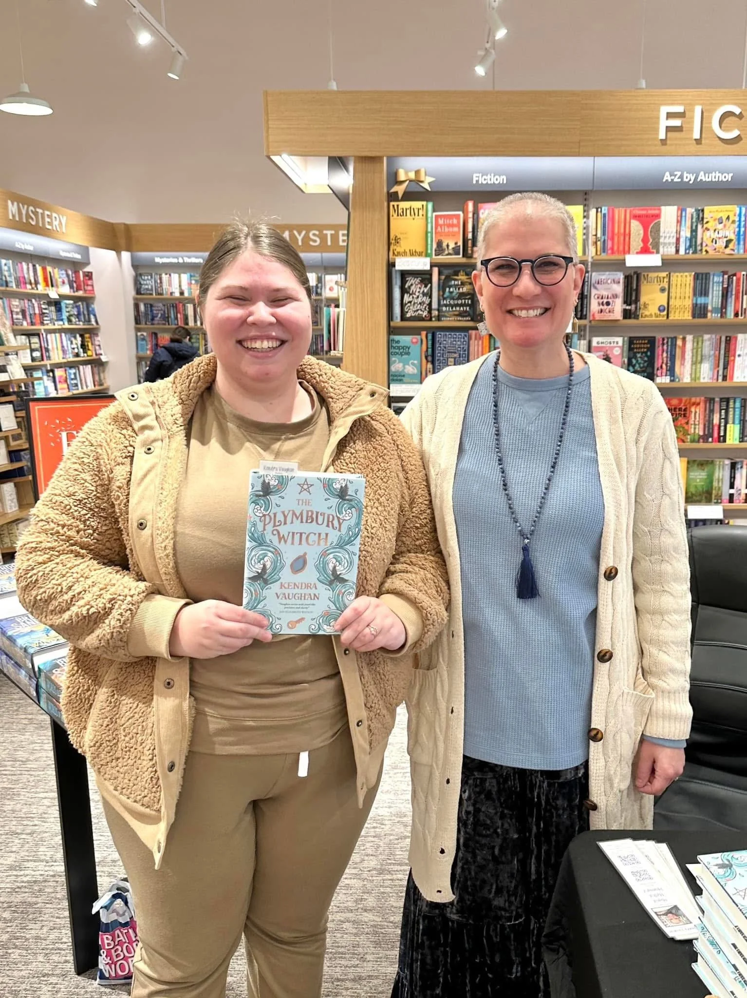 Kendra_vaughan_author_barnes_and_noble_wareham_08.JPG