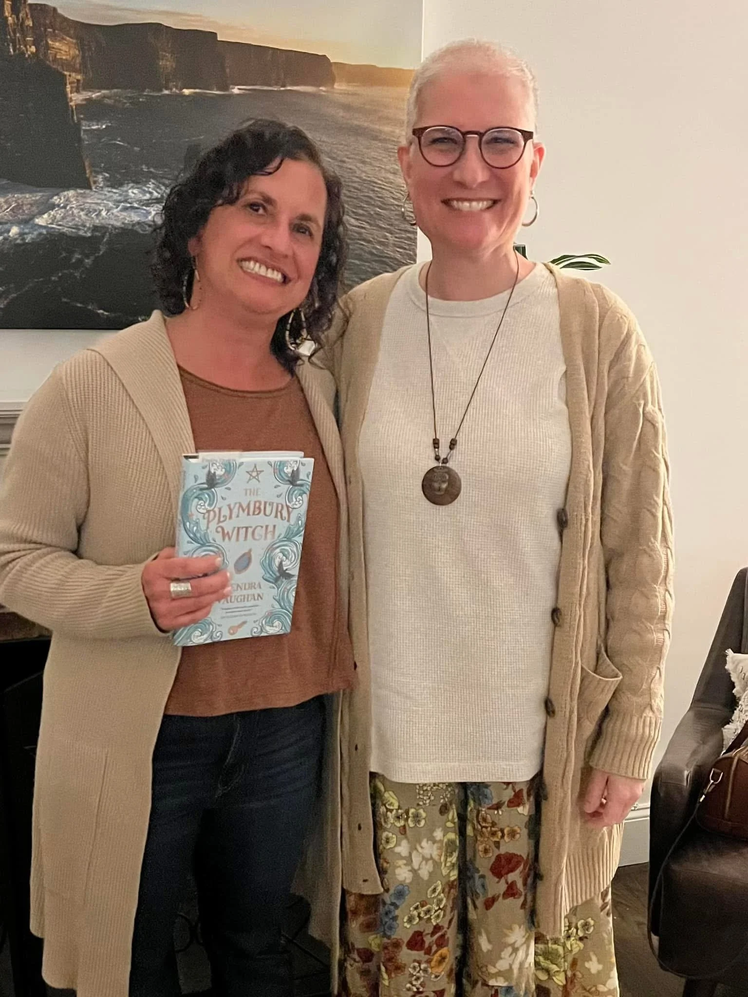 Kendra_vaughan_author_friday_night_bookclub_scituate_04.JPG